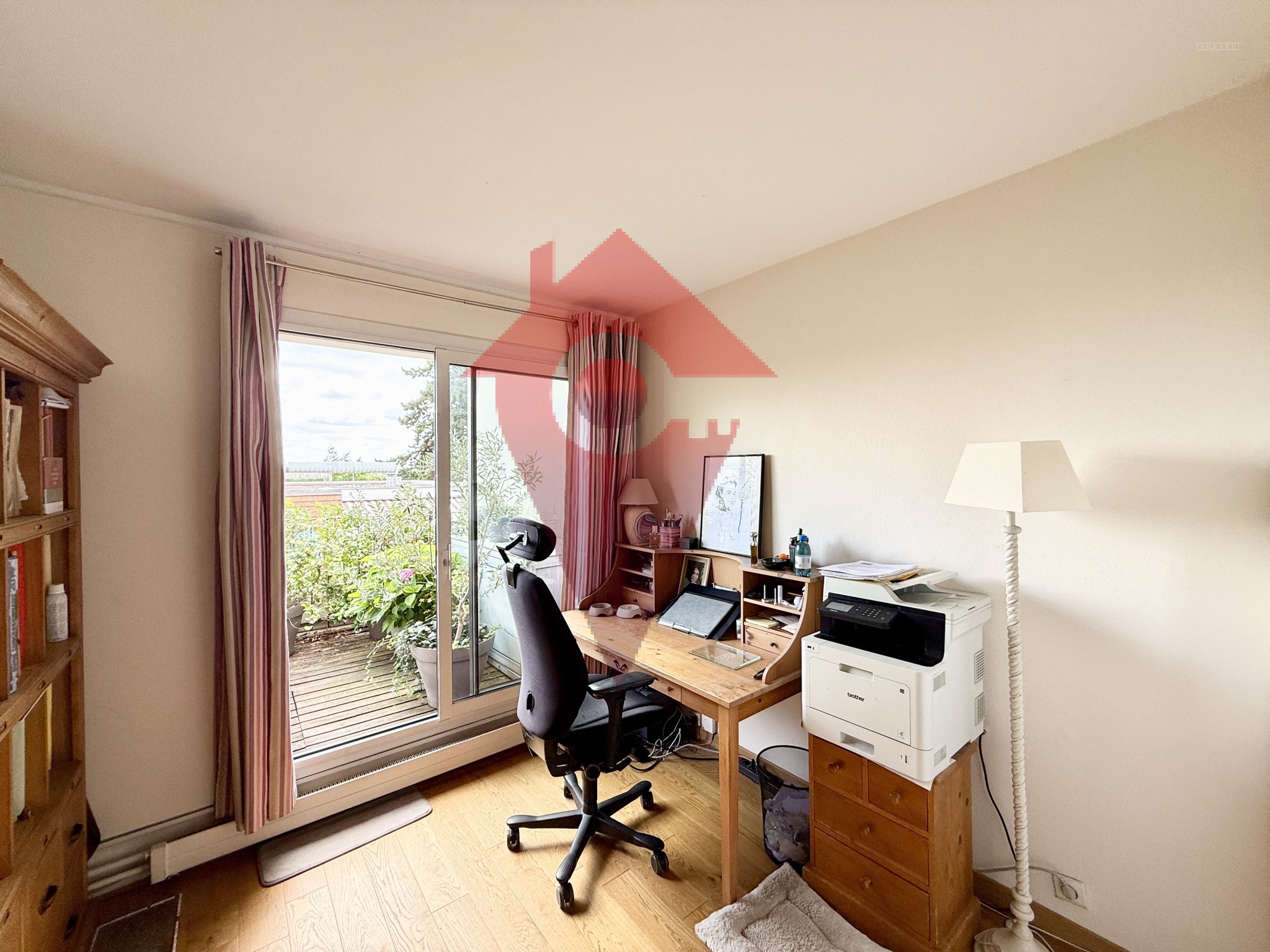 Appartement dans le  centre de  Villennes sur seine — photo 9