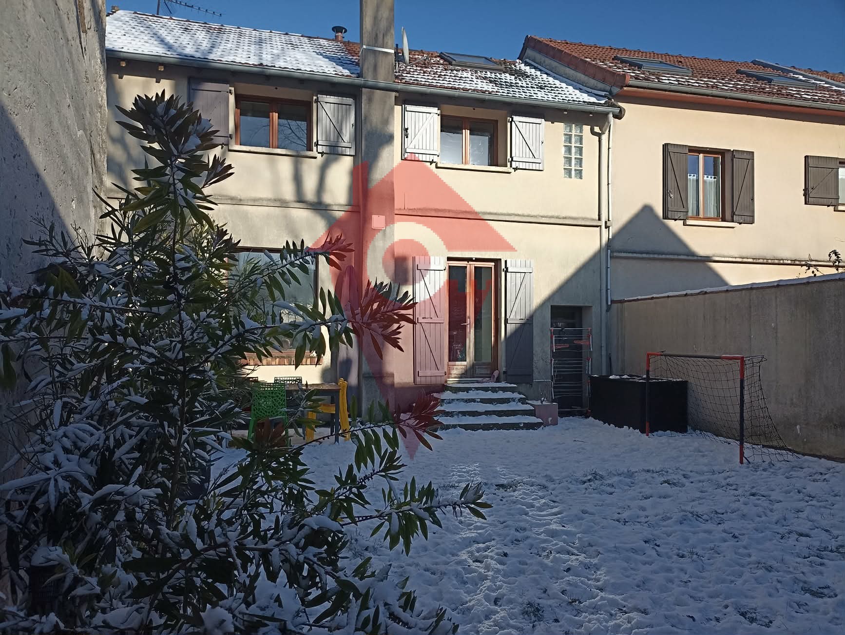 MAISON DE VILLAGE — photo 11