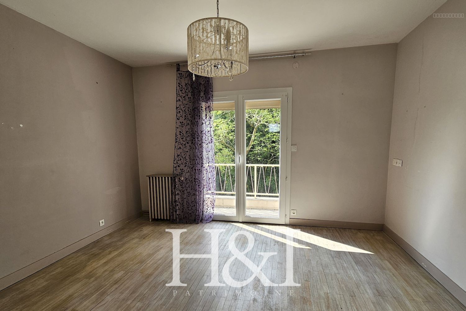 Maison 7 pièces - BONNEUIL-MATOURS — photo 11