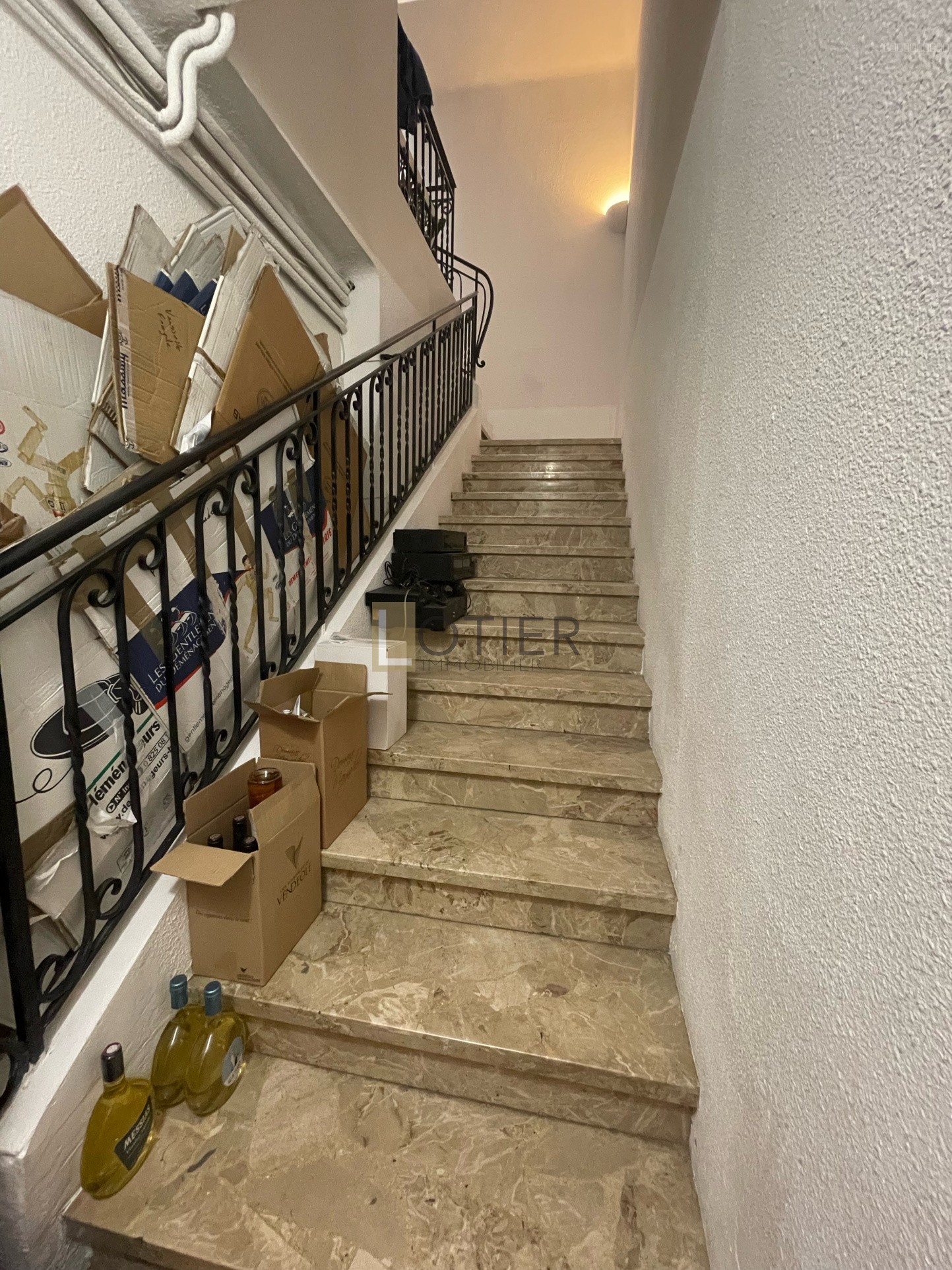 Immeuble avec 1 local commercial et 1 T4 — photo 9