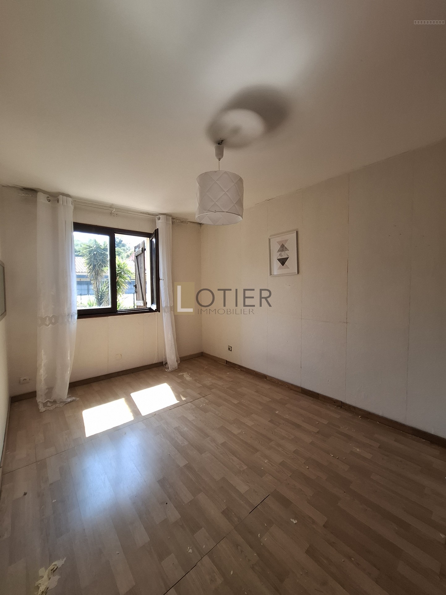 A VENDRE, BEZIERS (34) QUARTIER DE LA CROUZETTE   MAISON T7 — photo 11