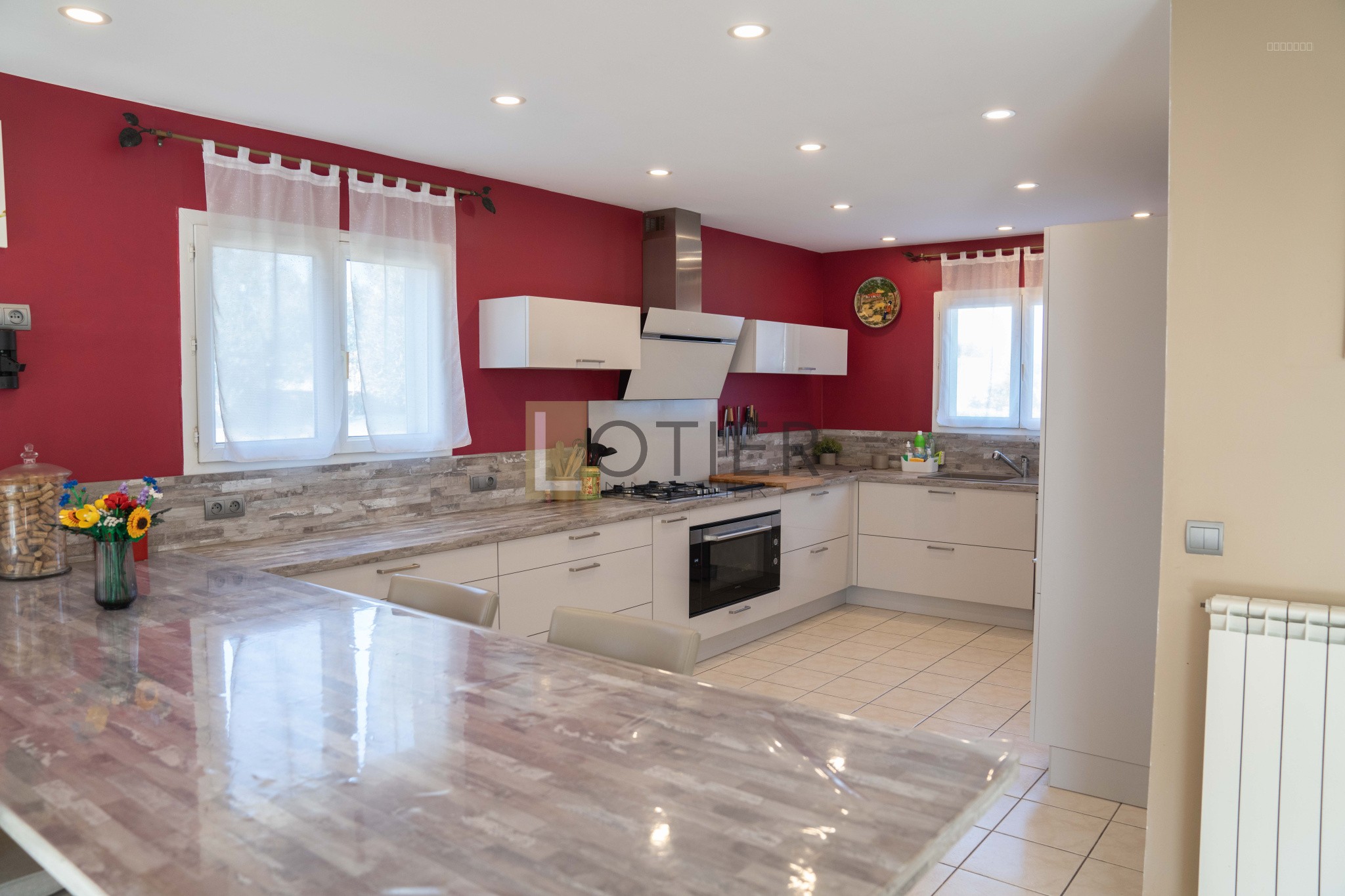 Villa 4 faces de 165 m2 - quartier résidentiel — photo 3