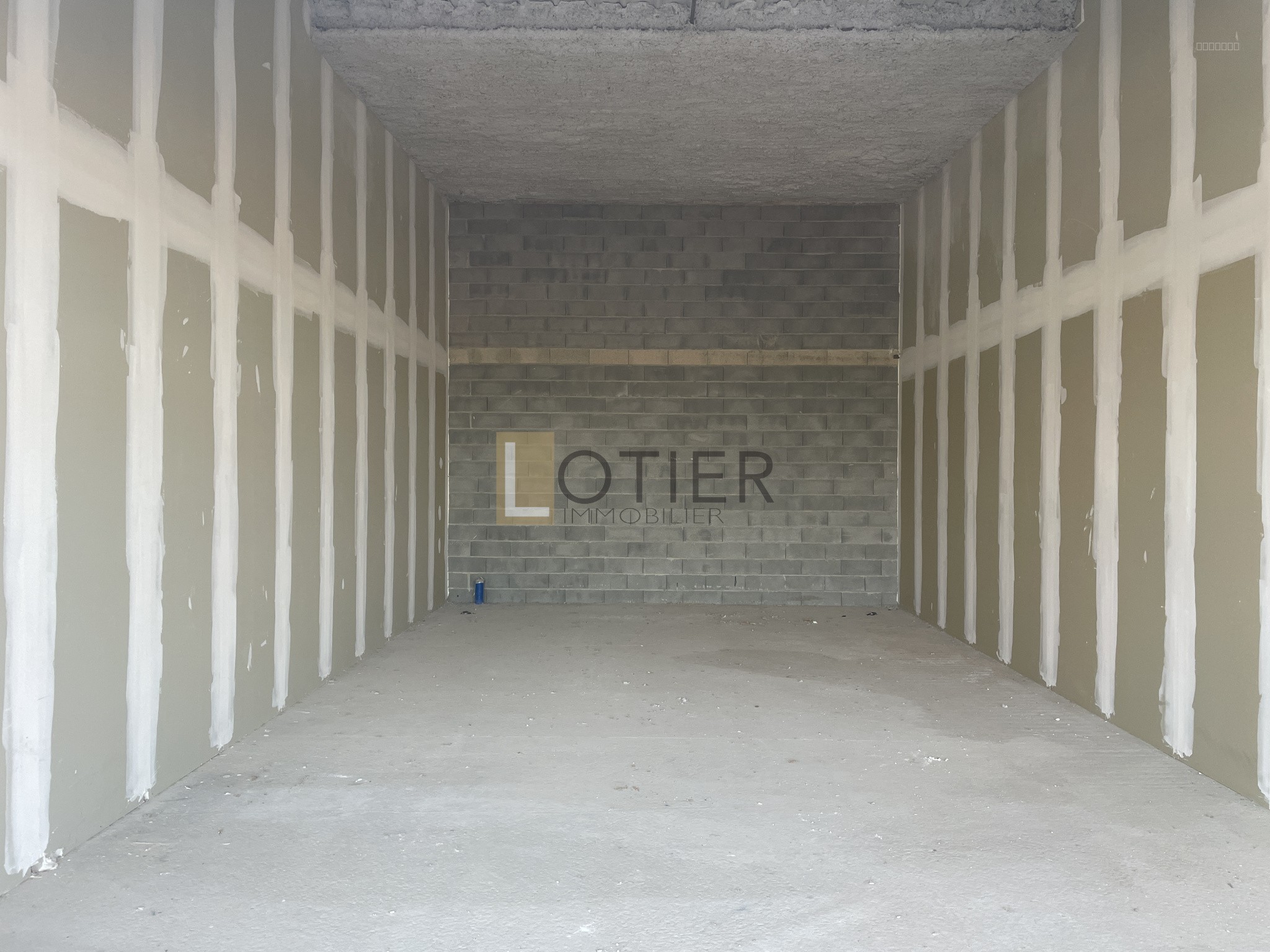 Local Commercial Zone Commercial Capendu — photo 3