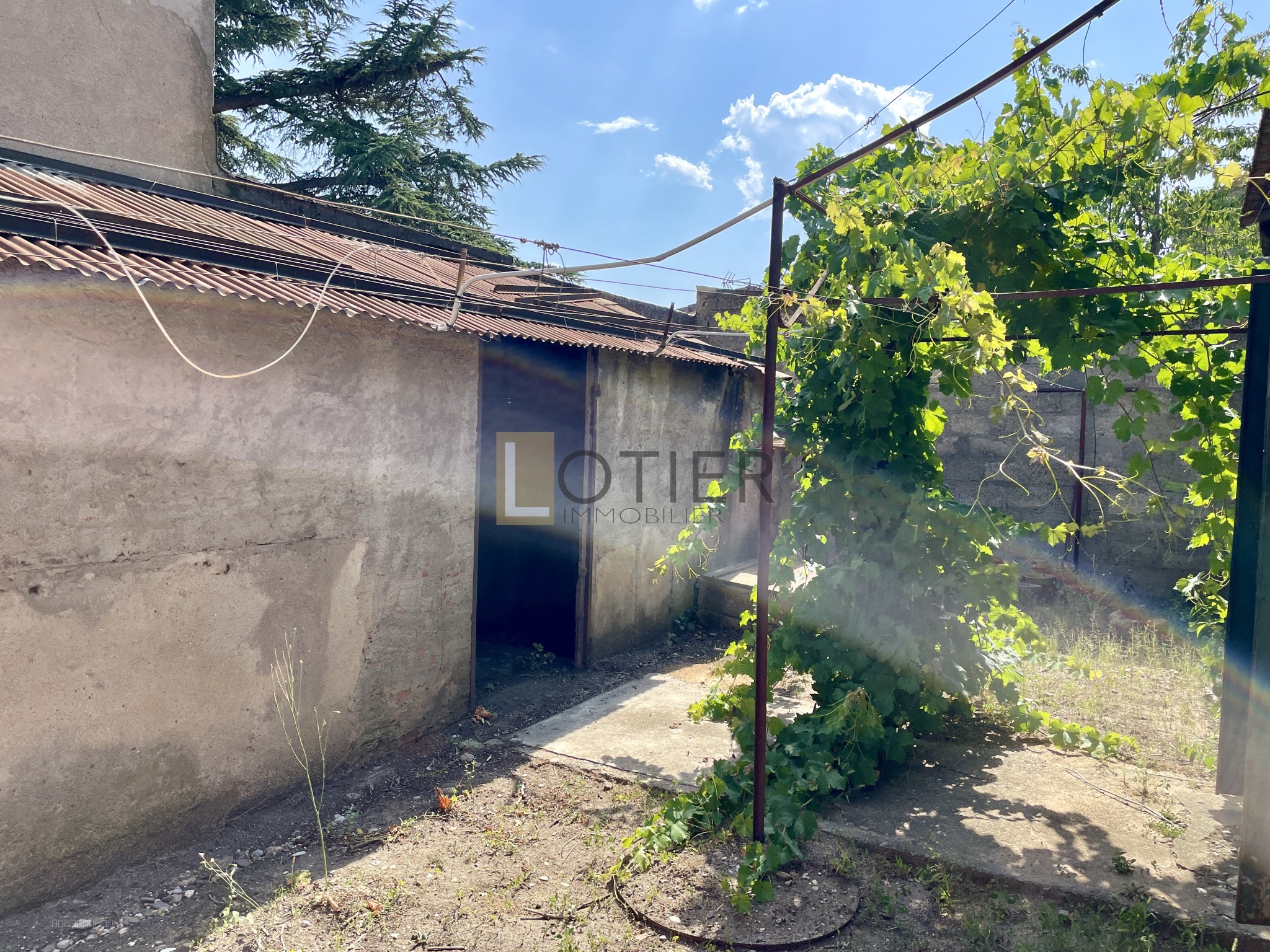 Maison de village avec garage — photo 6