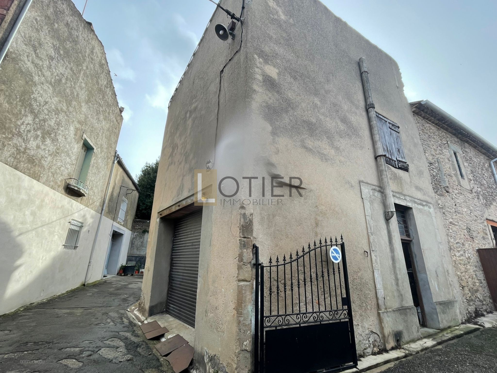 Garage viabilisé de 134 m2 sur deux niveaux — photo 2