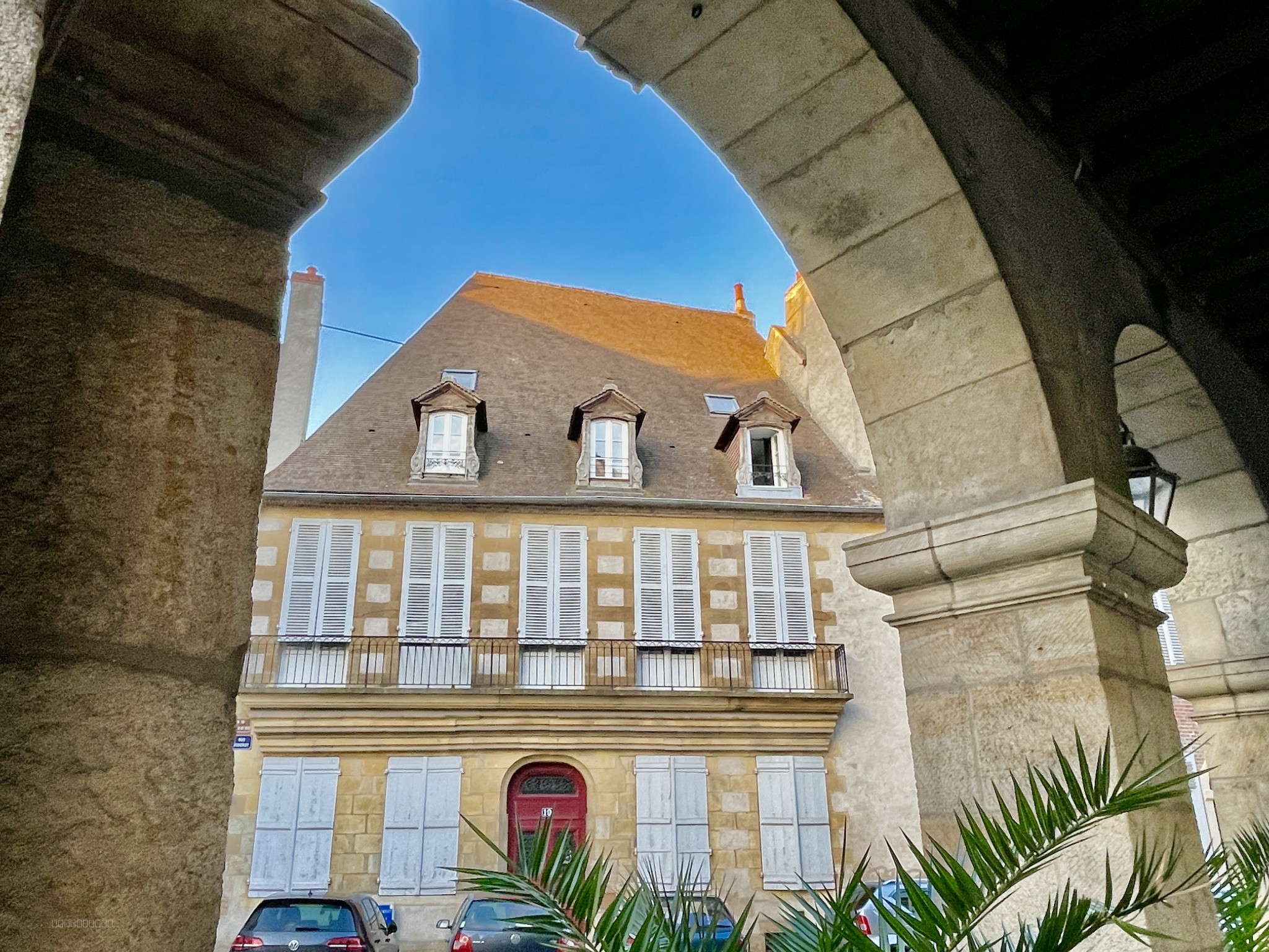 HOTEL PARTICULIER DU XVII — photo 2