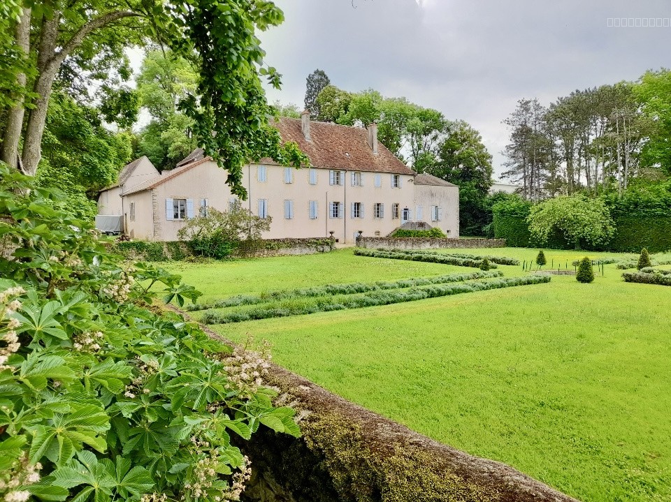Château du XVII avec dépendances sur 1,1 ha — photo 17