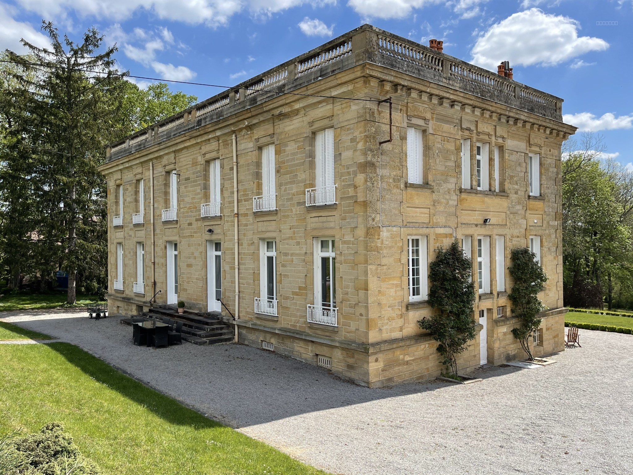 Magnifique château néoclassique — photo 13