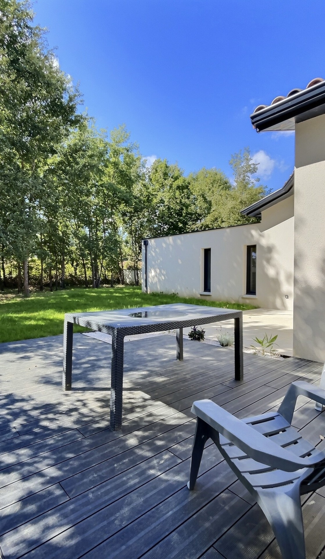 Villa contemporaine de type 6/7 de plain-pied — photo 17