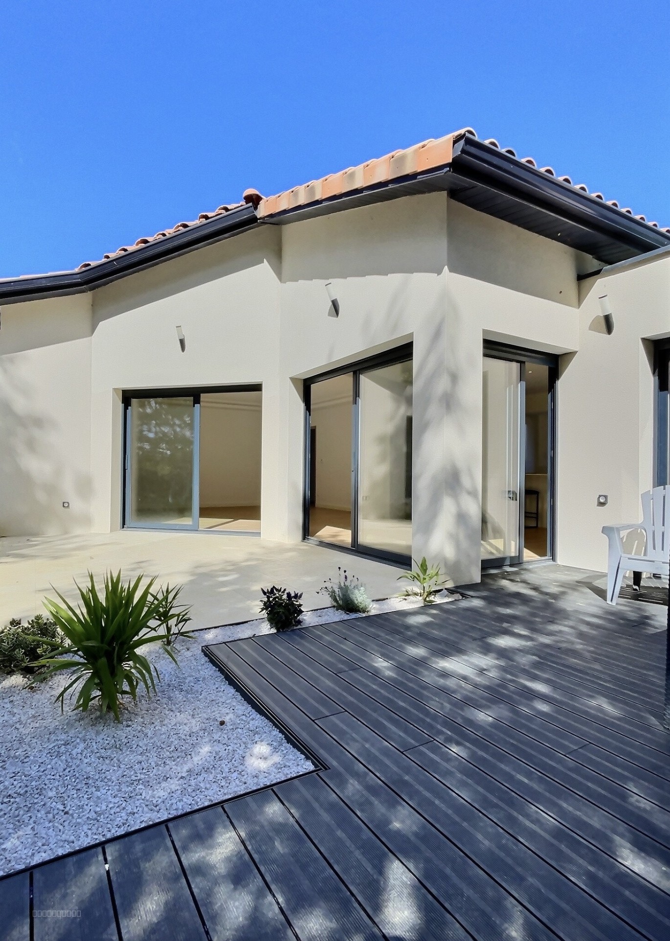 Villa contemporaine de type 6/7 de plain-pied — photo 2