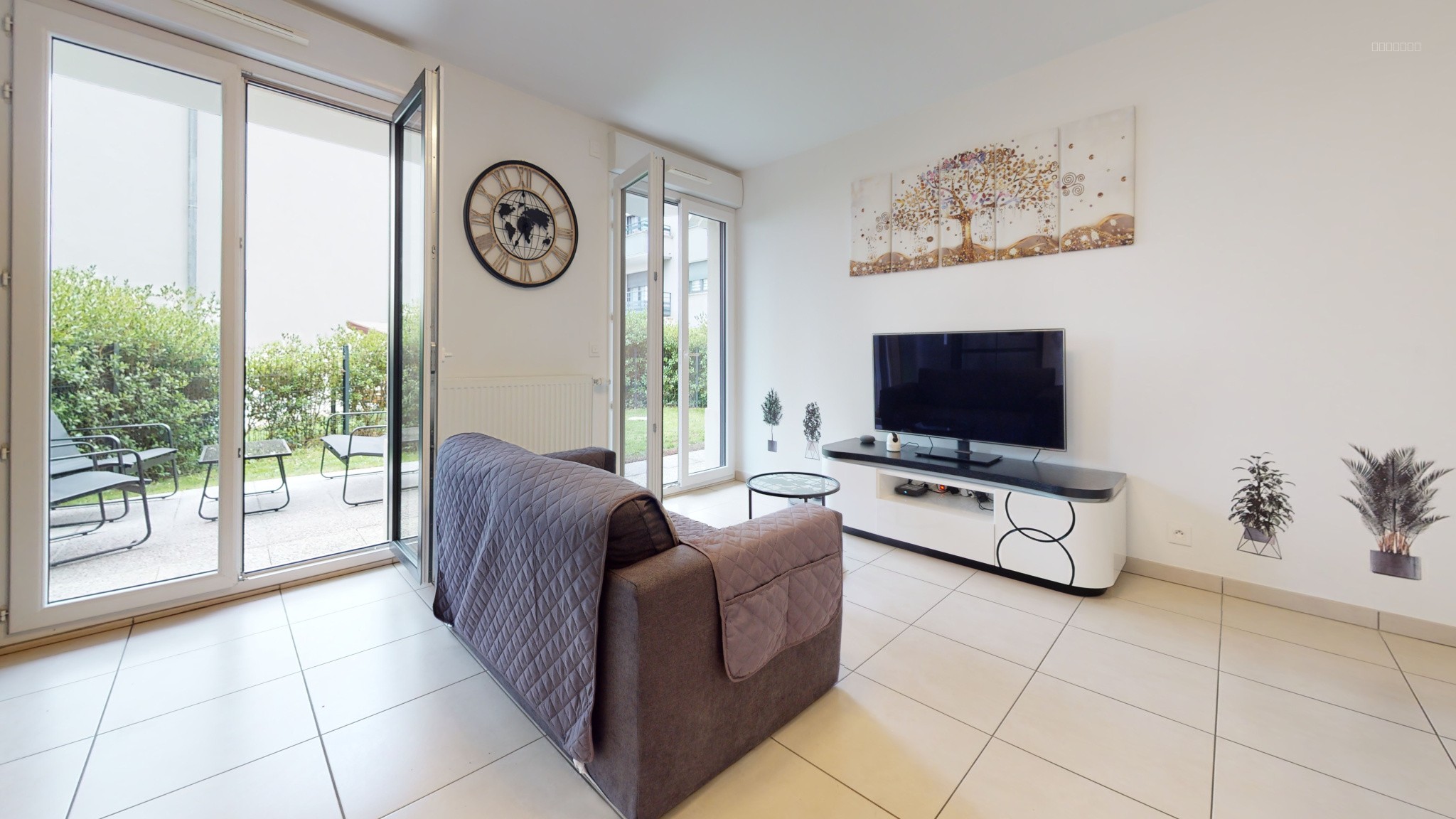 Appartement de 62.32M2 avec grand jardin à Chessy — photo 3