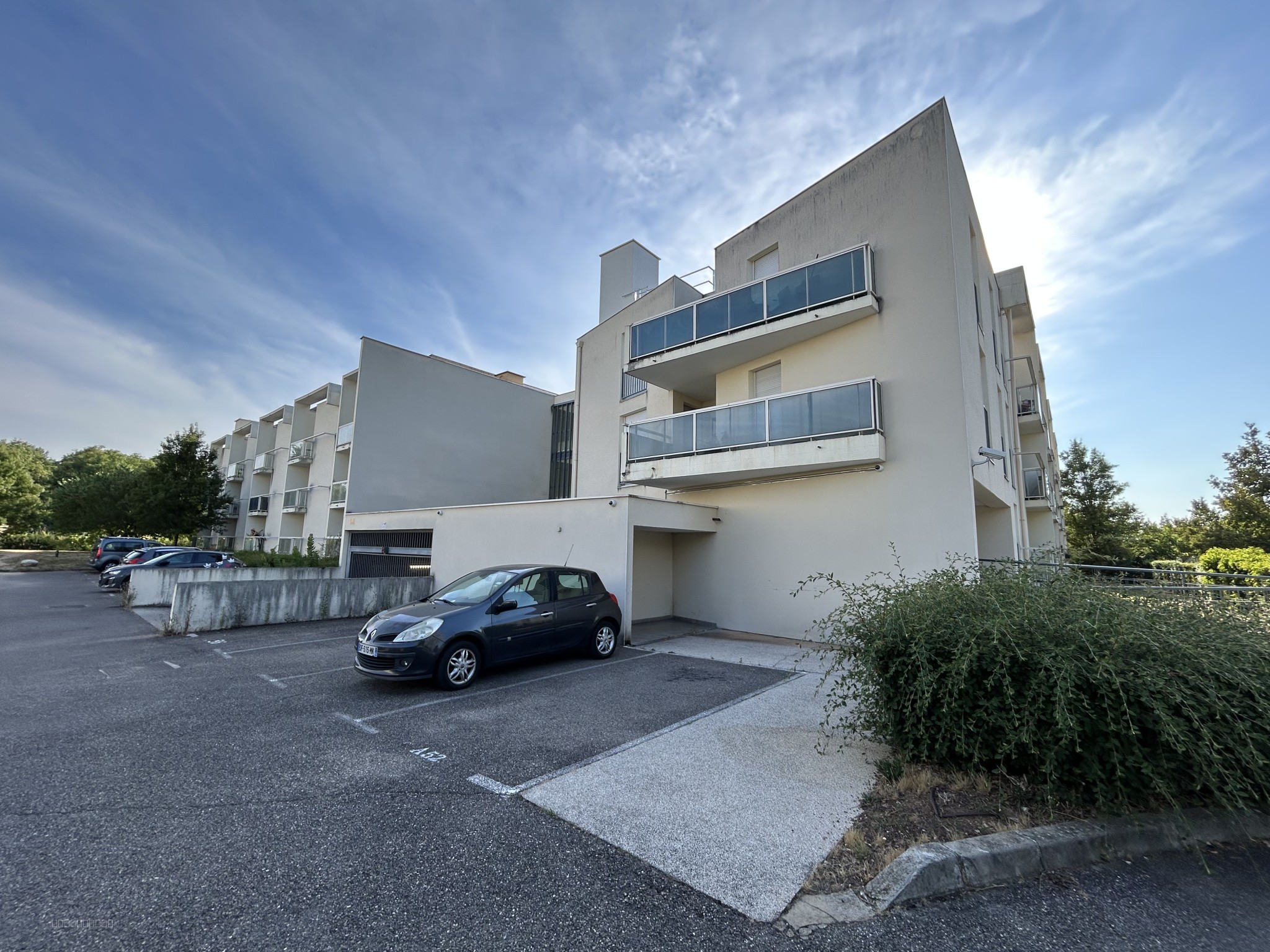 Appartement de deux pièces à Meyzieu — photo 14