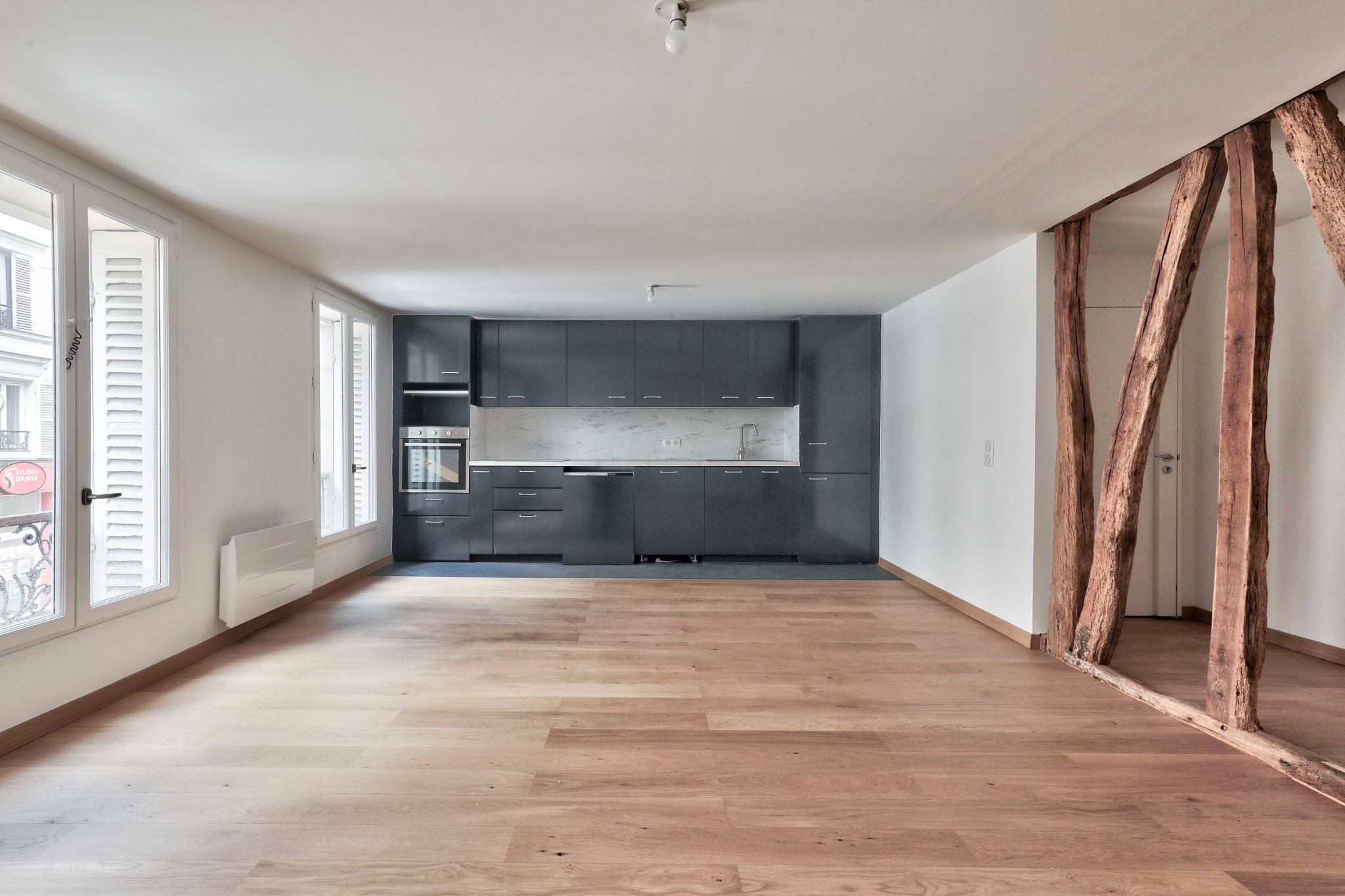LEVALLOIS - 2 PIECES - 1 CHAMBRE — photo 2