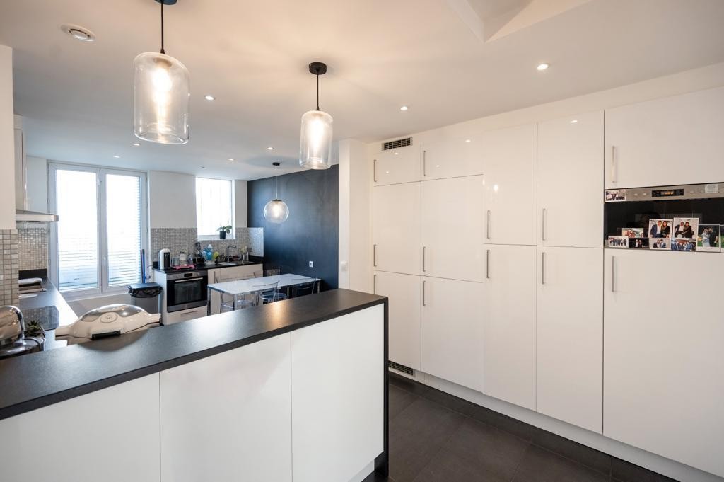 ENGHIEN LES BAINS 95880 - MAISON D'ARCHITECTE — photo 4