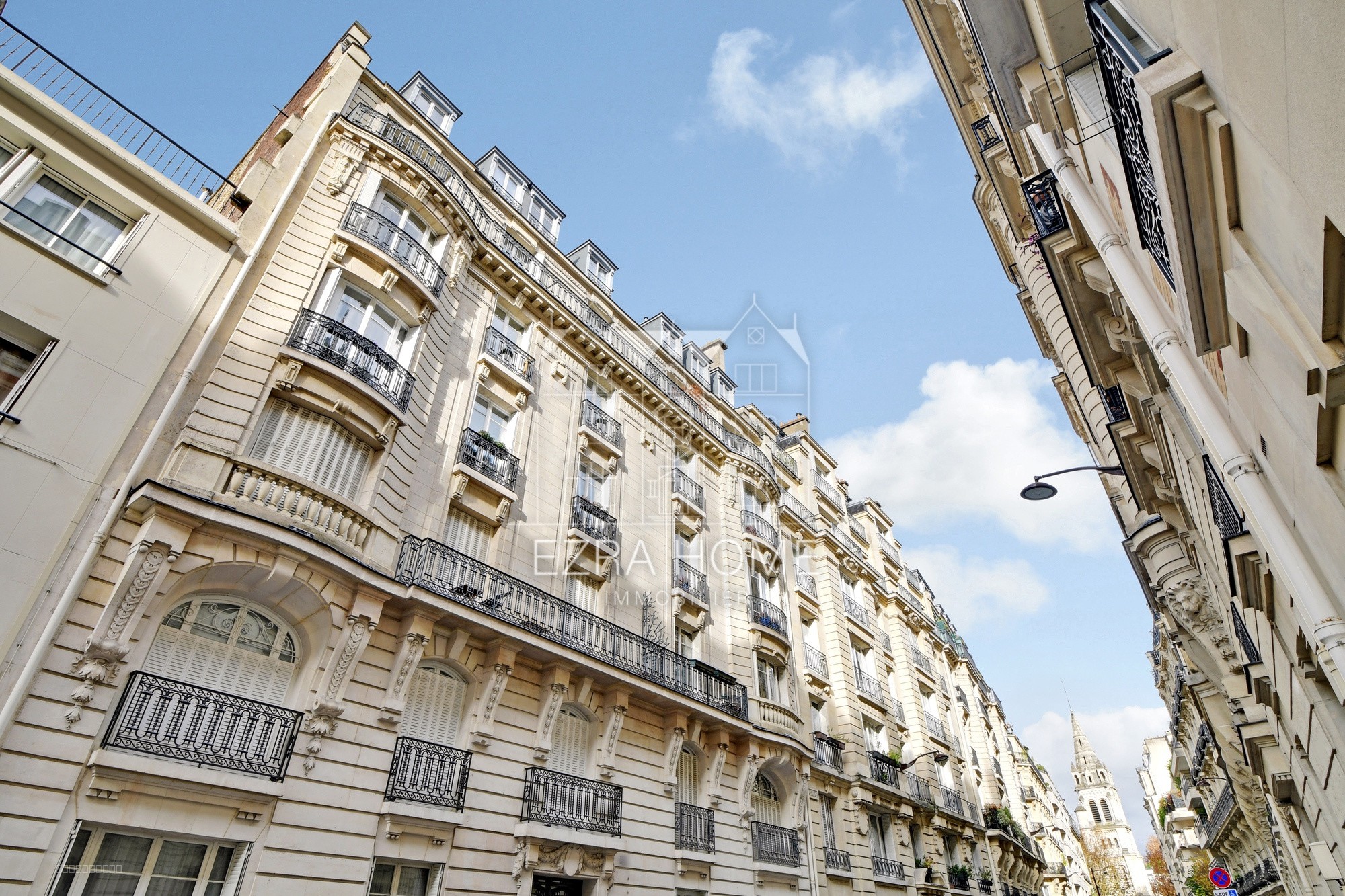 NEUILLY - 6 PIÉCES - 4 CHAMBRES - BALCON — photo 2