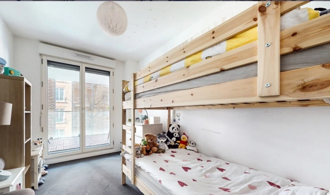 ASNIERES SUR SEINES - 4 PIECES - 3 CHAMBRES - COUP DE COEUR — photo 8