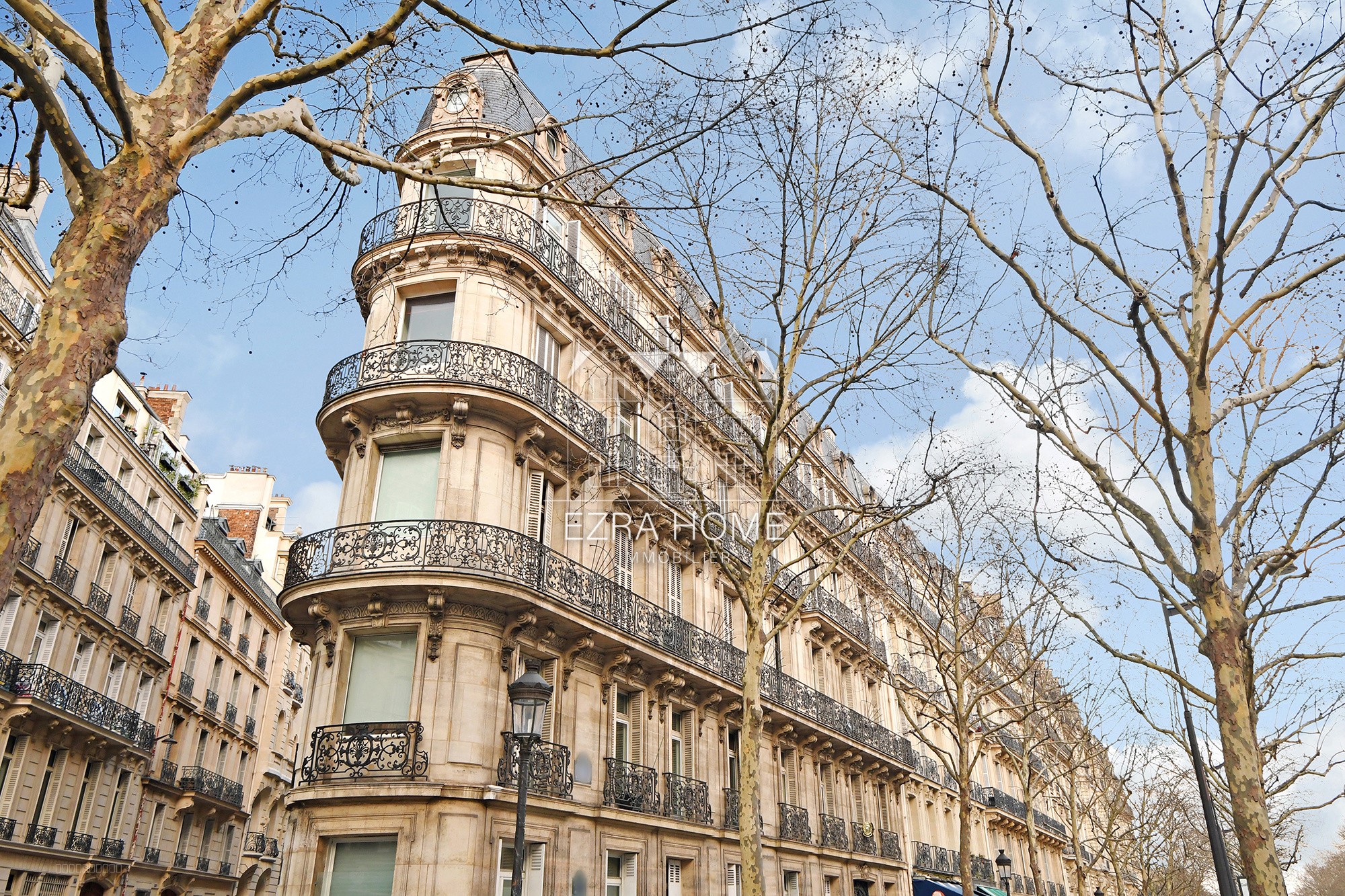 PARIS 8 - APPARTEMENT TRIPLEX - ARC DE TRIOMPHE — photo 2