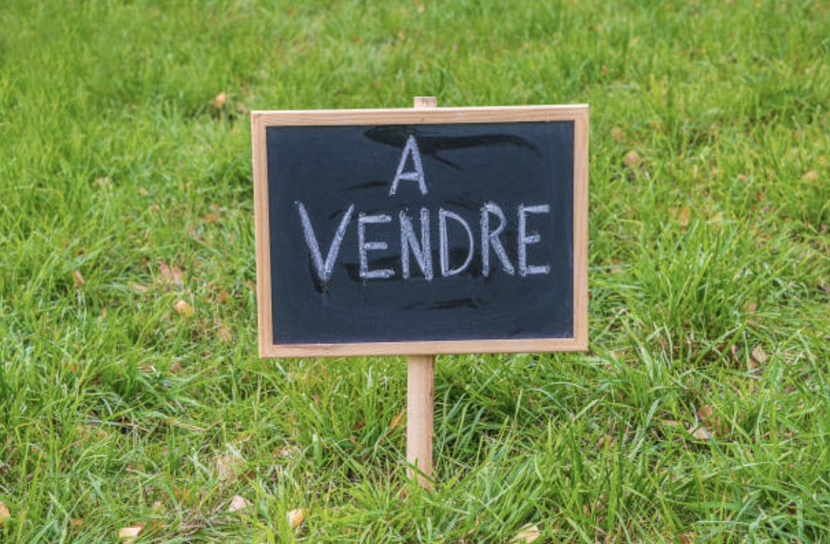 Entre Plouhinec, Belz et Etel, terrain constructible à acheter 105900 € — photo 1
