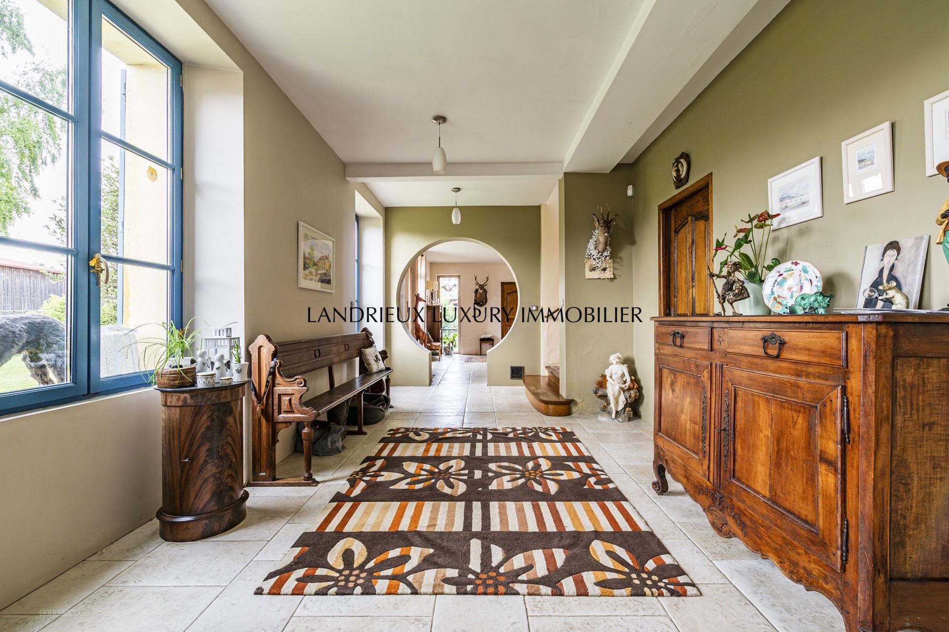 Propriété de charme 330m2 avec dépendances et potentiel exceptionnel — photo 2