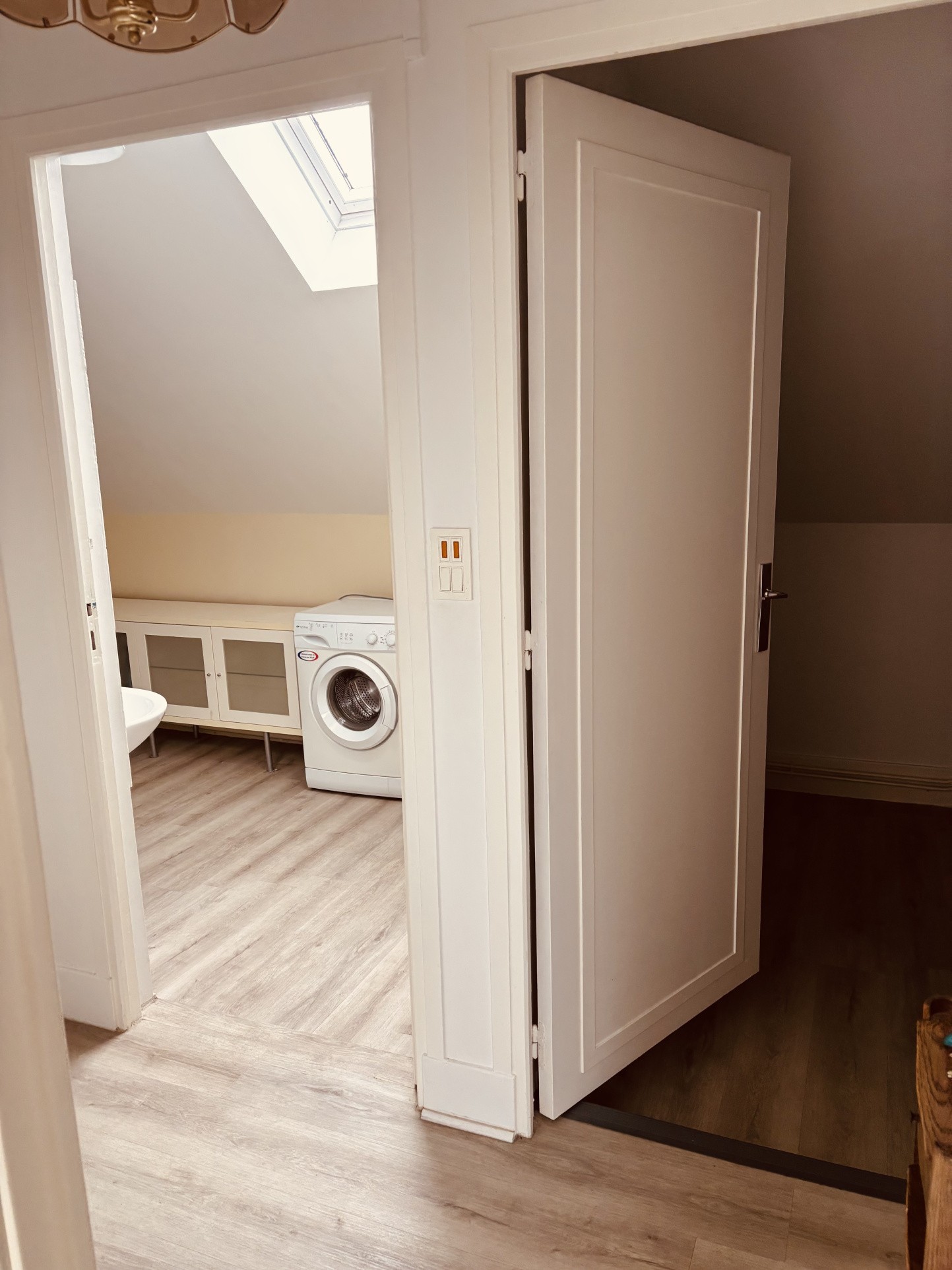 Immeuble de 268m2 3 appartements et 1 local commercial — photo 9