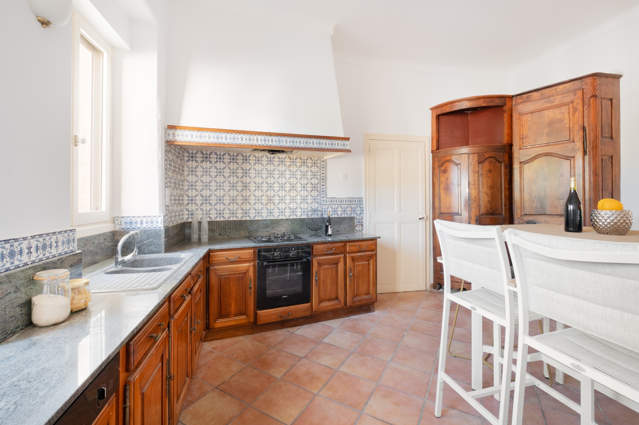 Uzès - Maison Bourgeoise de 217 m2 avec jardin — photo 19