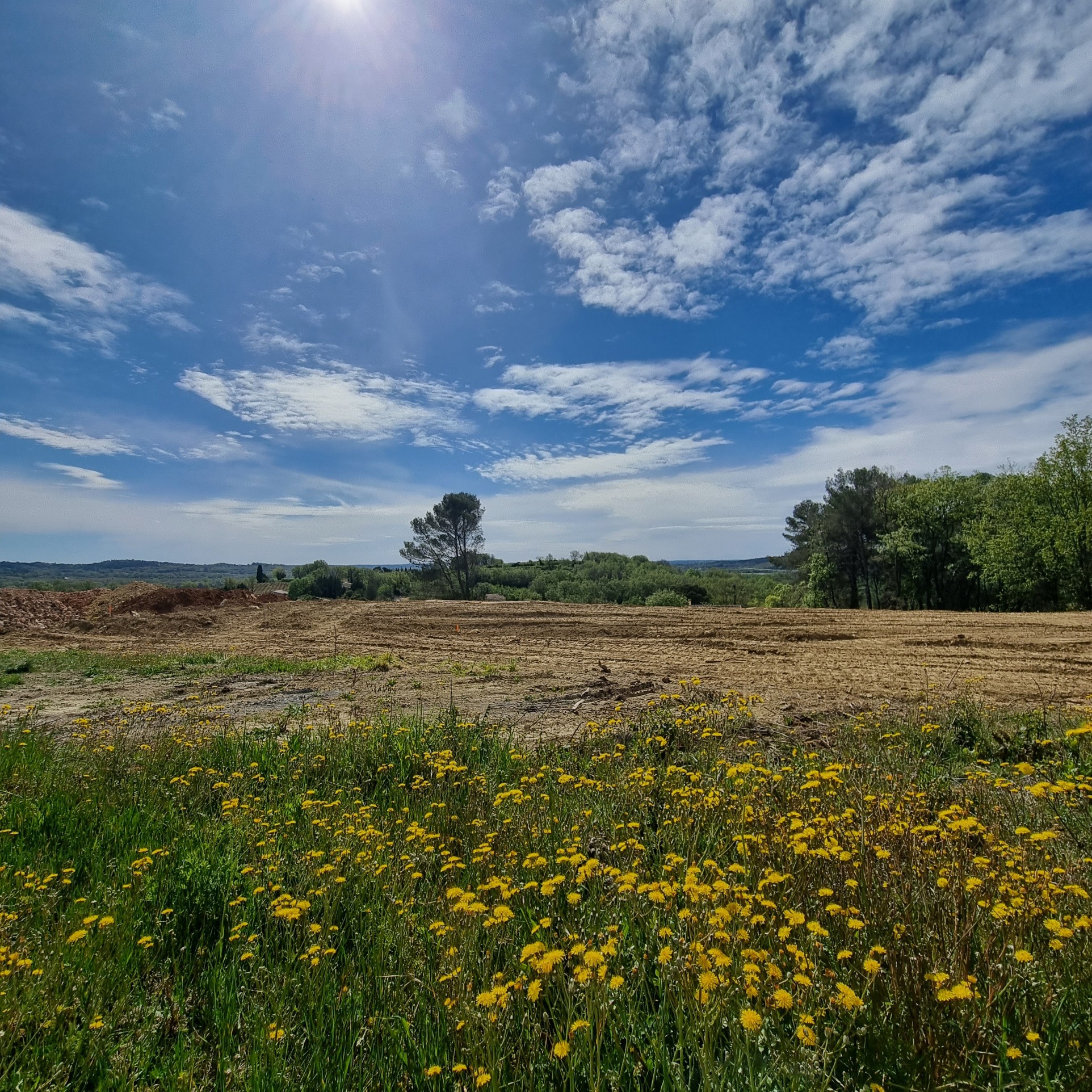 Belle Parcelle de 330 m2 proche de Nîmes — photo 2