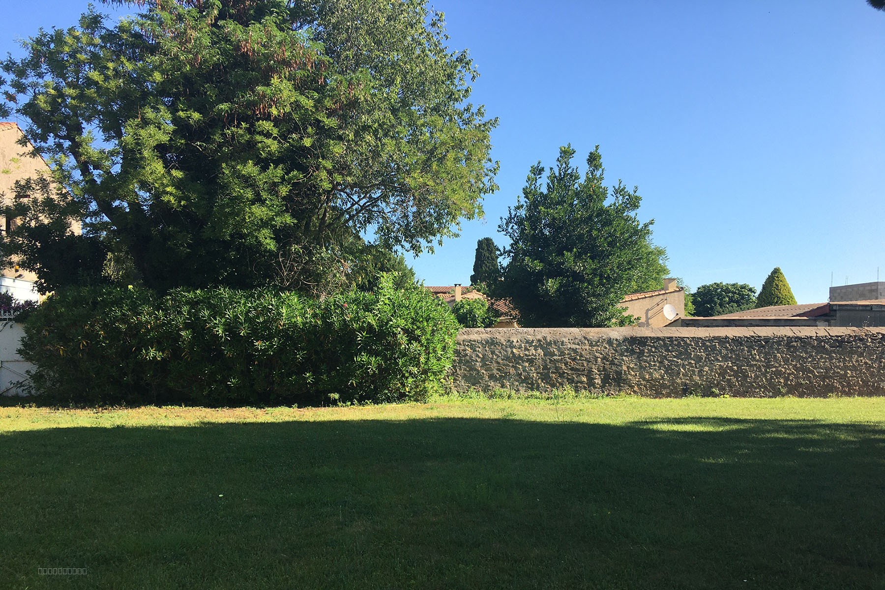 Produit rare, terrain de 734 m2 — photo 14