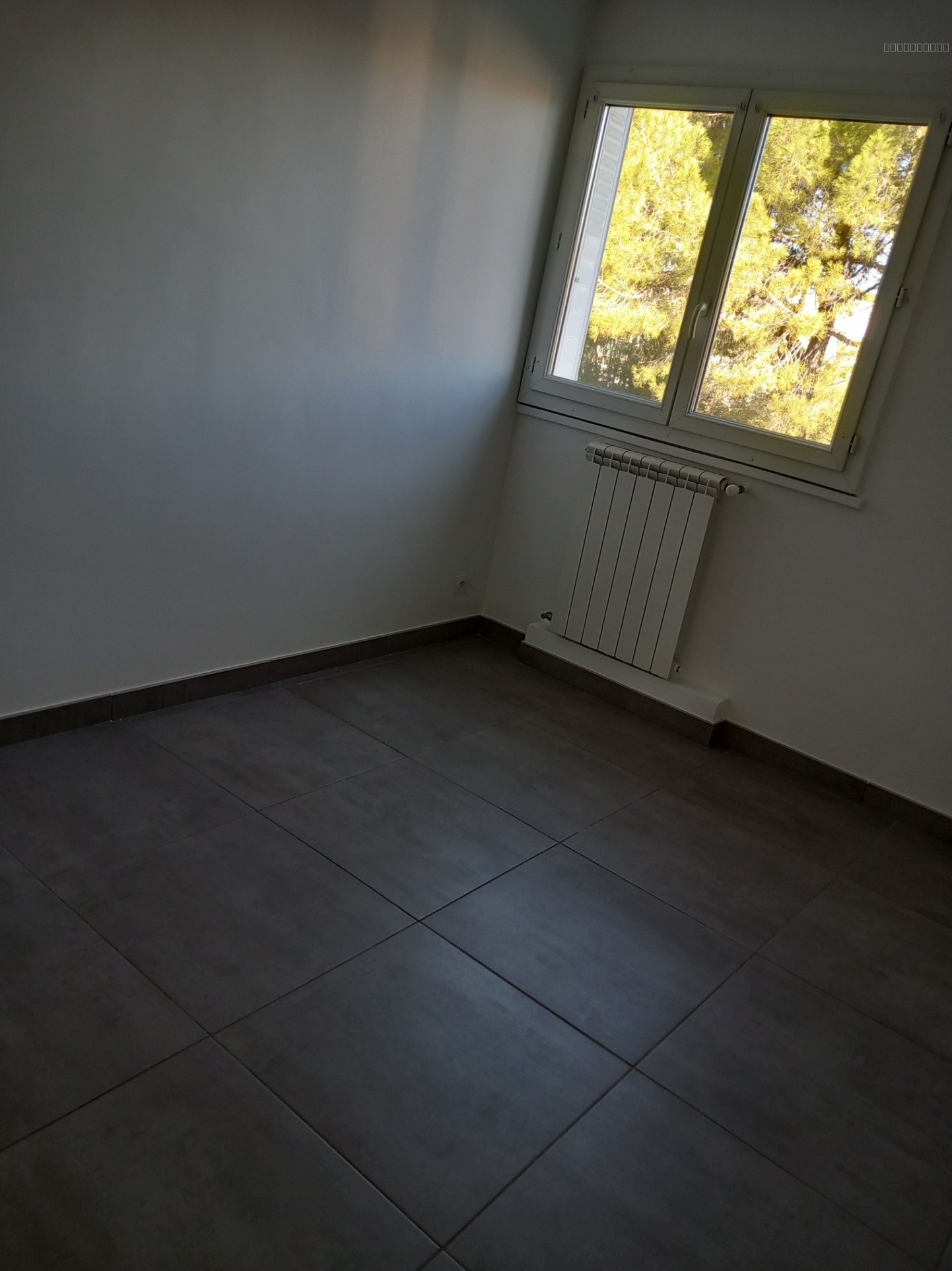 SUPERBE APPARTEMENT P3 RESIDENCE FERMEE ET SECURISEE — photo 19