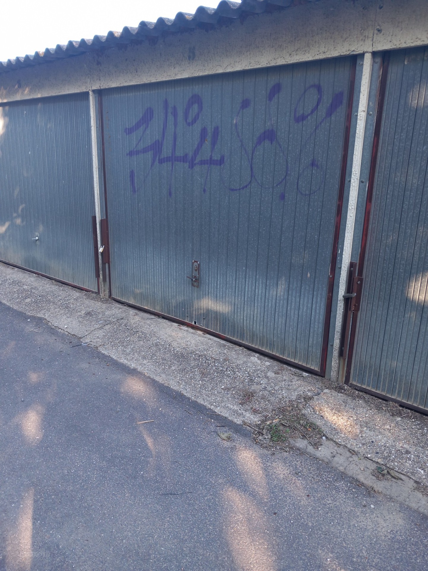 SUPERBE APPARTEMENT P3 RESIDENCE FERMEE ET SECURISEE — photo 16