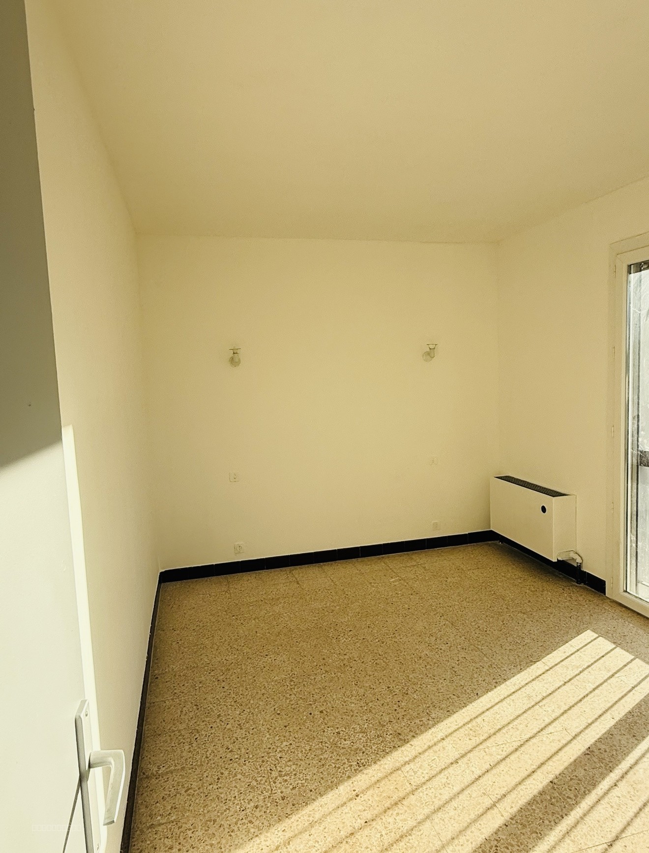 Nombreux  de parkings communs — photo 8