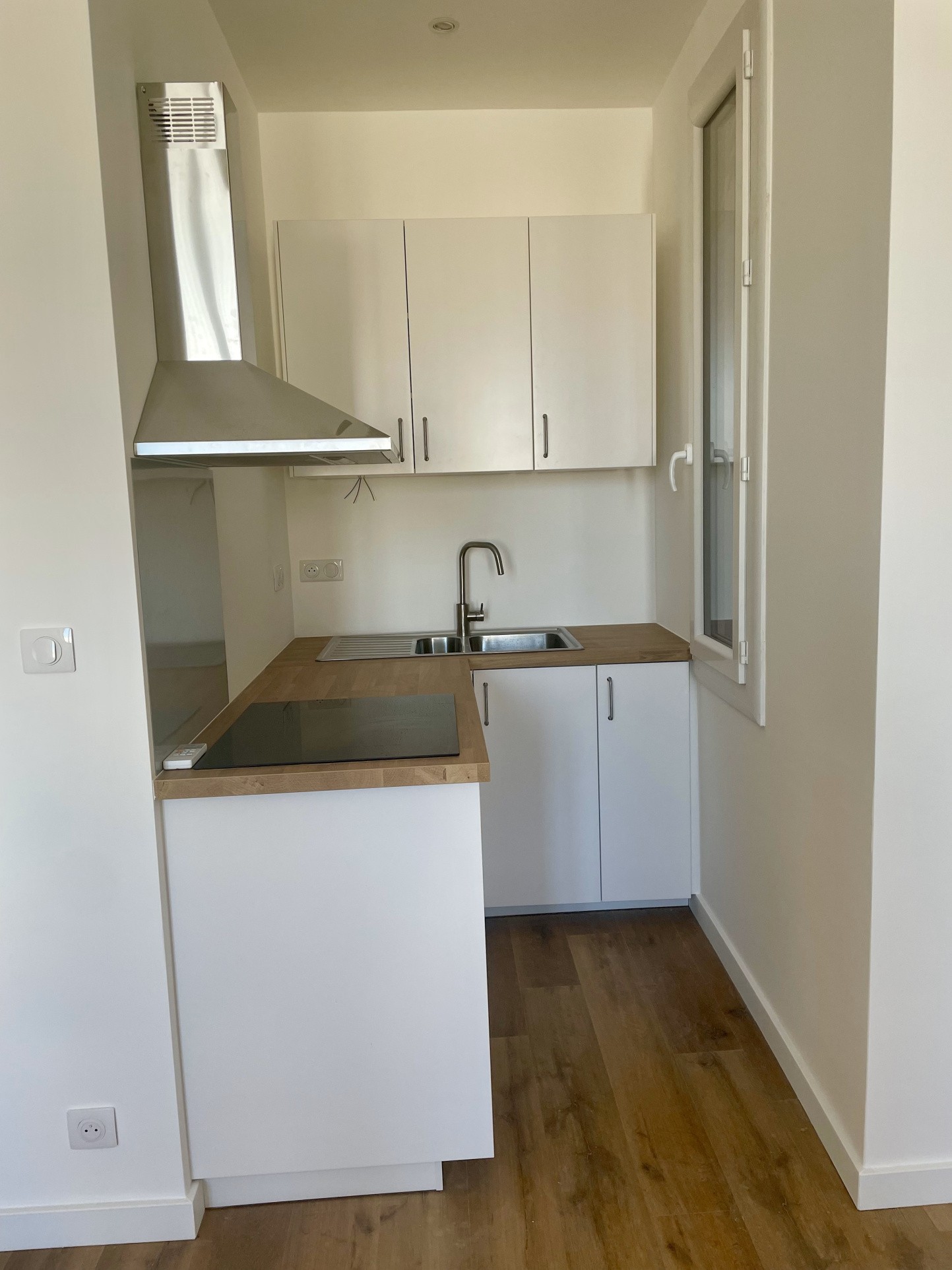 Appartement T2 / Neuf / Climatisation / Quartier Belle de Mai 13003 MARSEILLE — photo 2