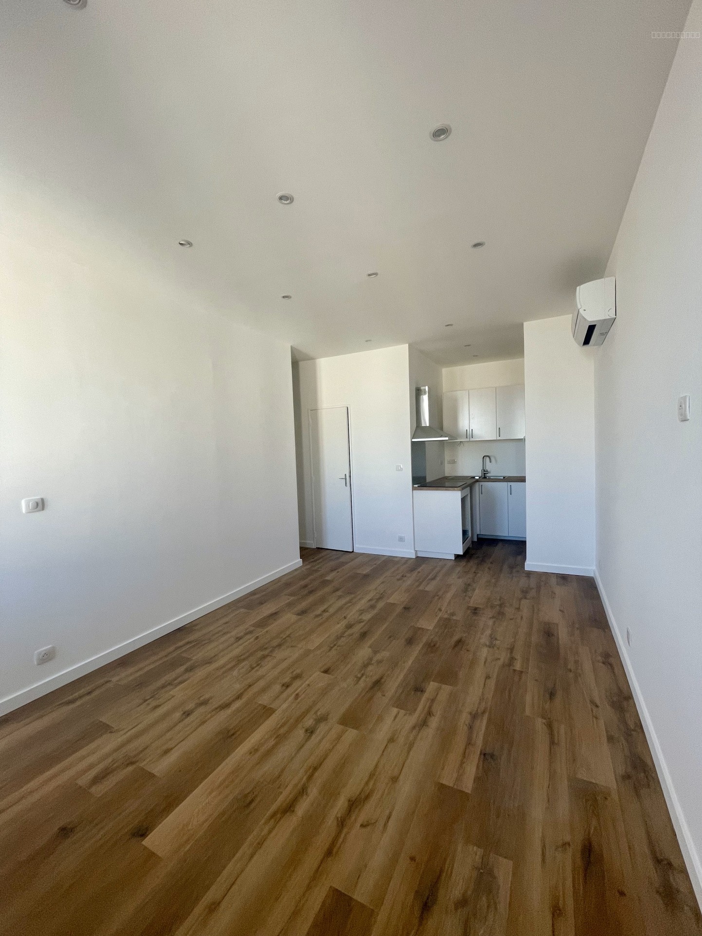 Appartement T2 / Neuf / Climatisation / Quartier Belle de Mai 13003 MARSEILLE — photo 1