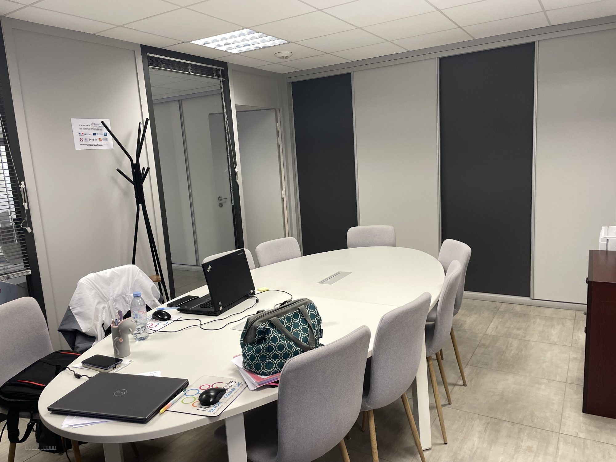 SPACIEUX BUREAUX HYPER CENTRE — photo 4