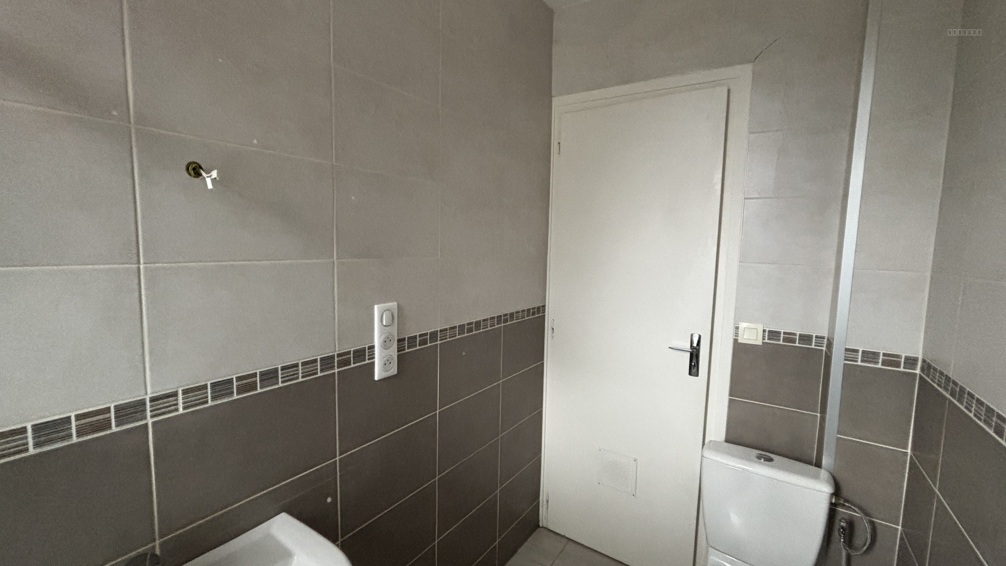 VE-1410-T3 — photo 15