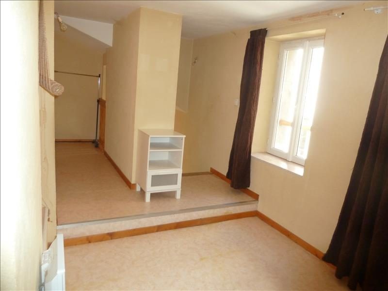CHAMBERY, hyper centre T1 en duplex — photo 2
