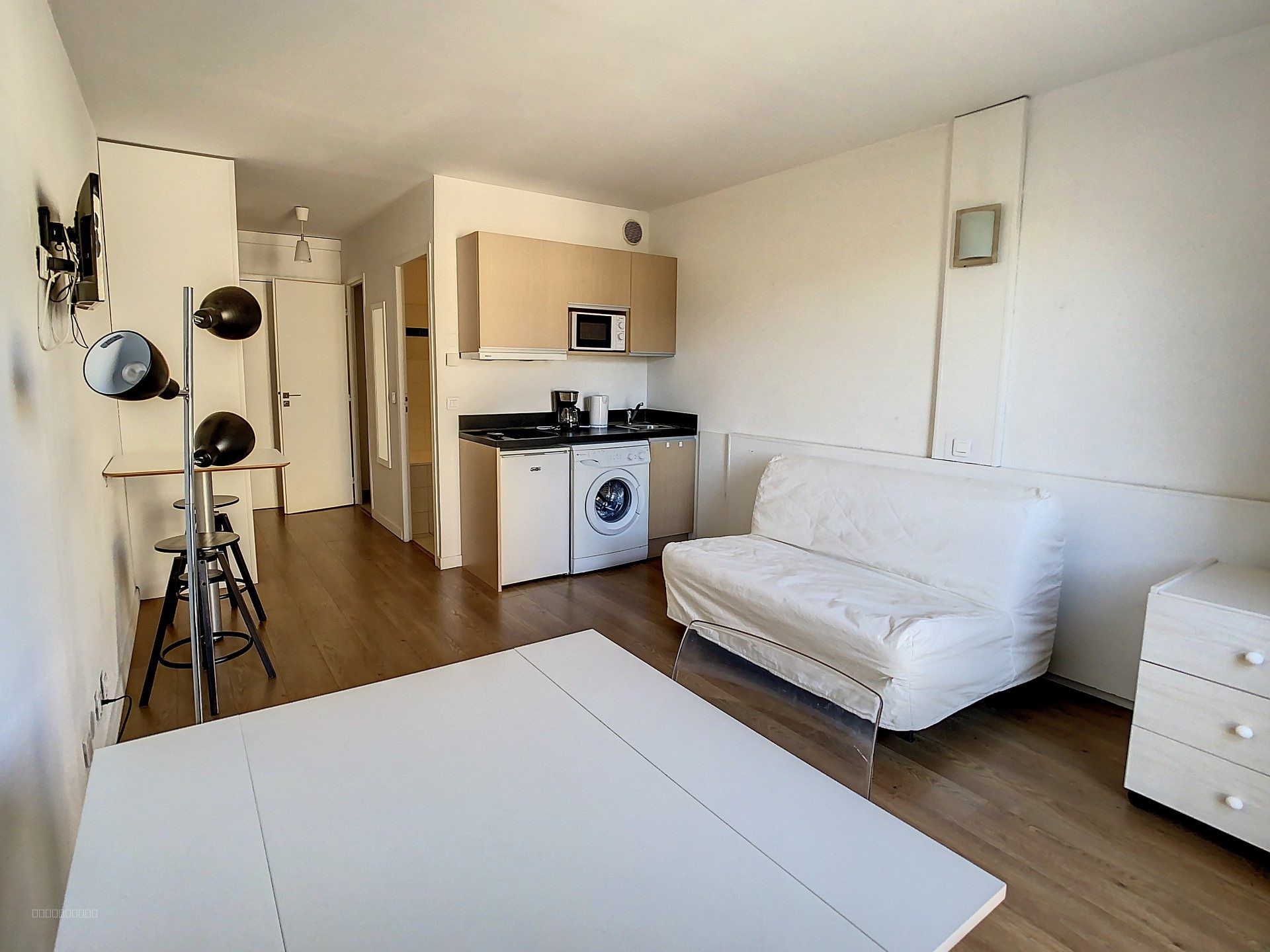 CHAMBERY Curial, Joli studio meublé — photo 2