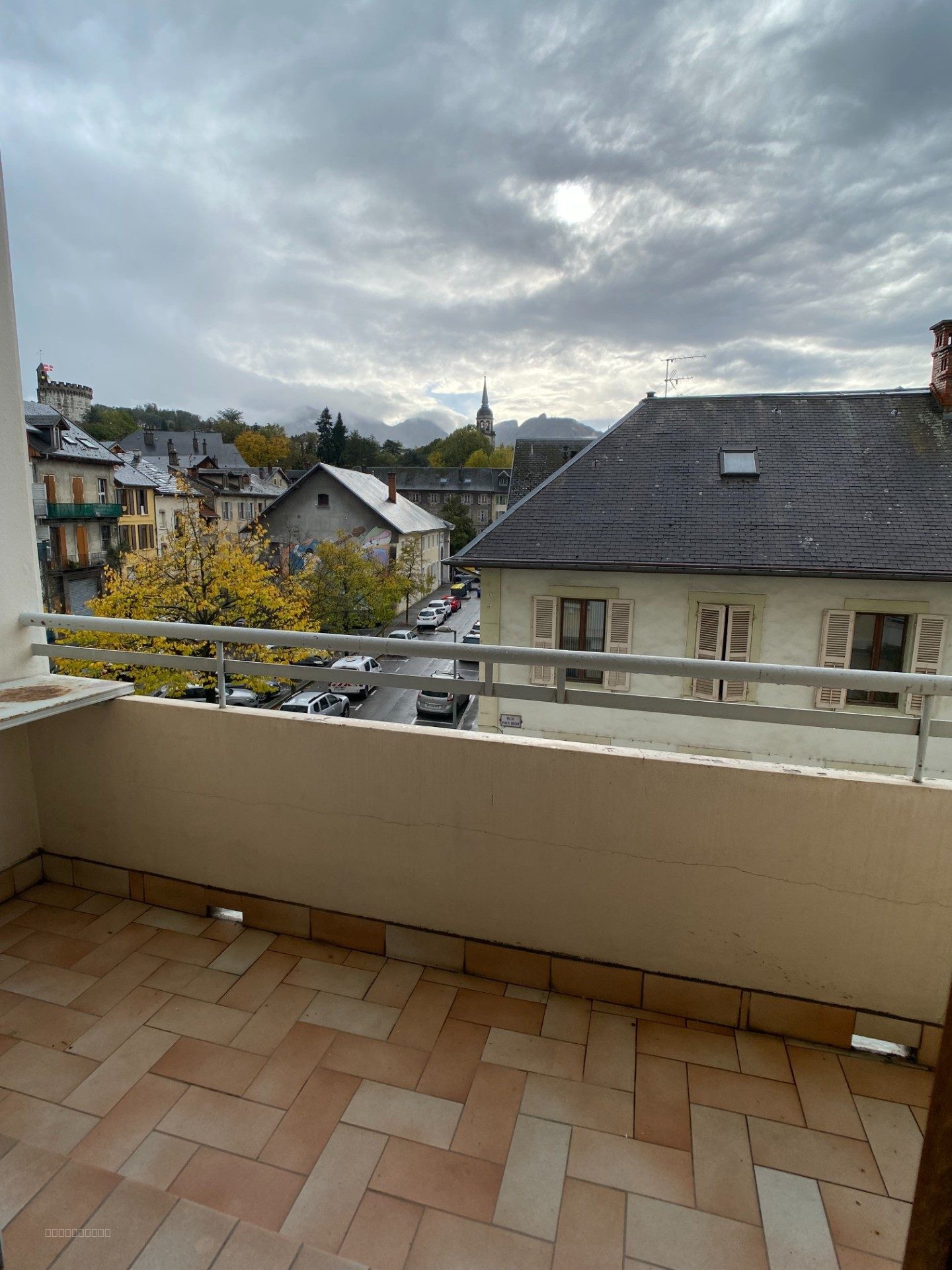 CHAMBERY centre ville, charmant T2 BIS — photo 2
