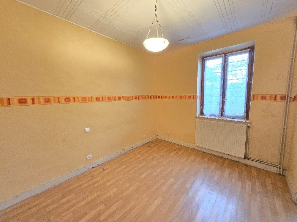 Maison de village en triplex de Type 5 de 122.57 m2 habitables. 69390 VERNAISON — photo 9