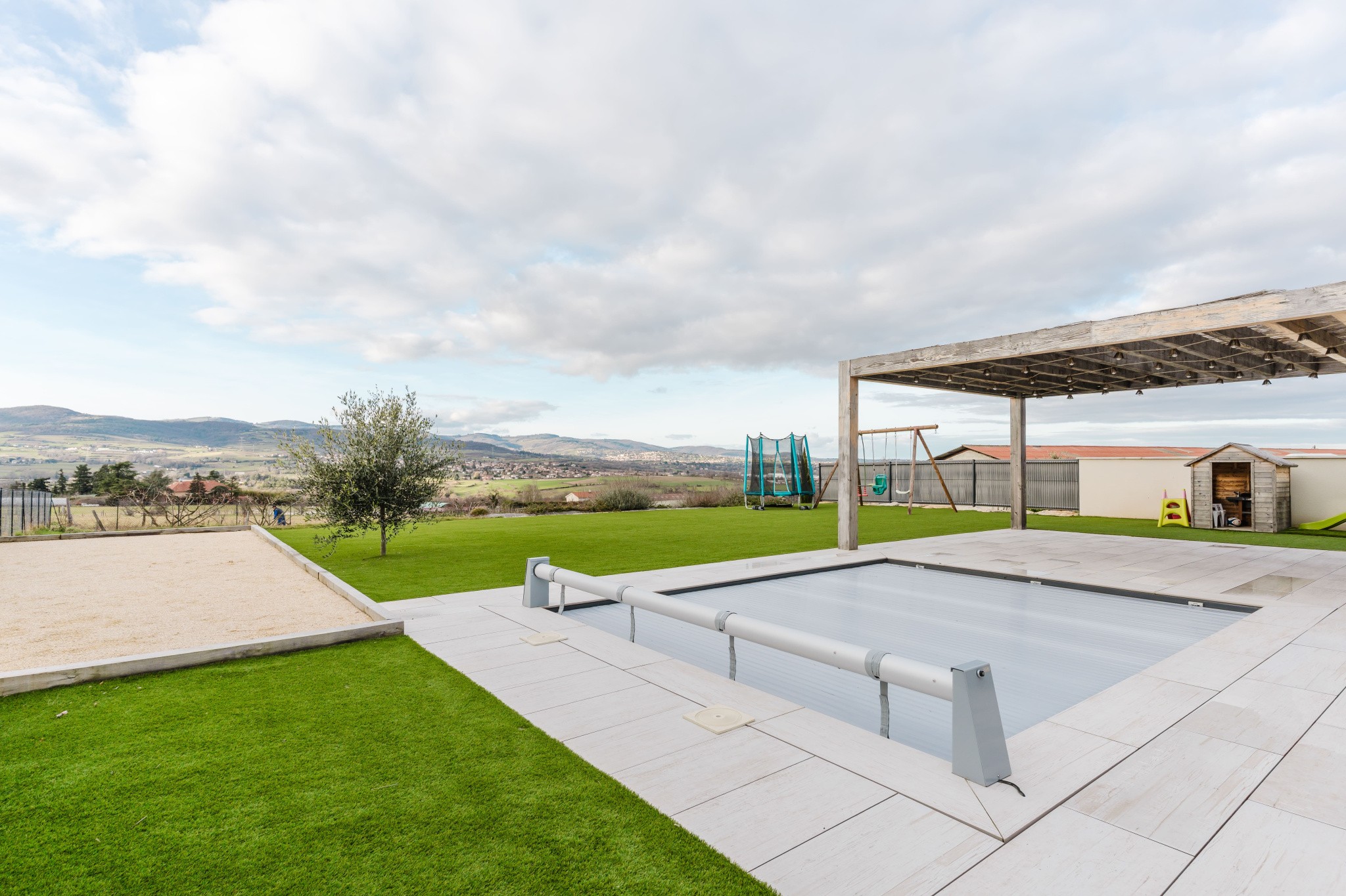 SOUCIEU EN JARREST Villa moderne (2022) 133 m2 hab. sur Terrain clos de 1100 m2 / piscine au sel /chauffée — photo 20