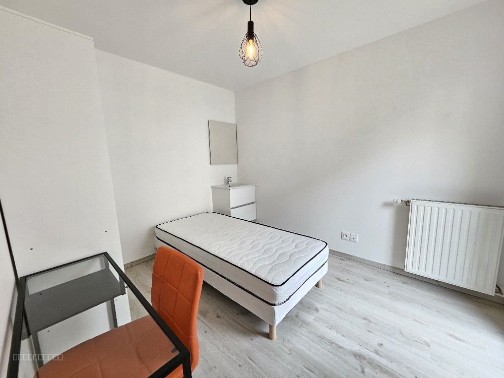 Location 4 Chambres dans Appartement de 73.56 m2 hab. 69800 SAINT PRIEST — photo 14