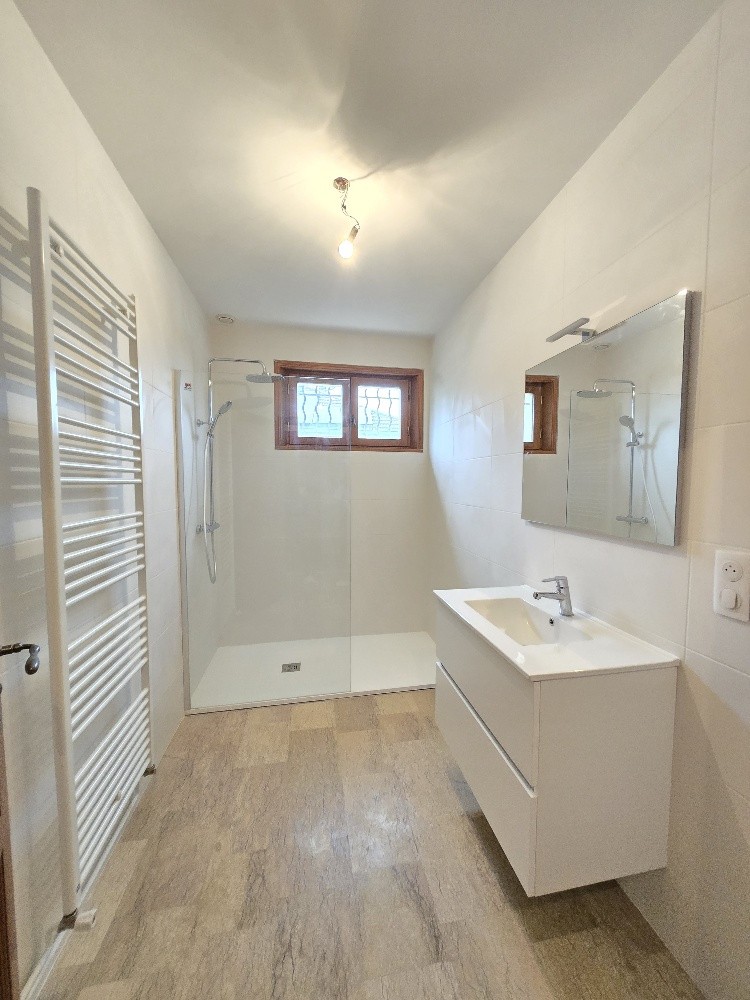 Grande Villa de type Familiale 212.38 m2 hab. sur Terrain de 1950 m2 clos, végétalisé 69340 FRANCHEVILLE — photo 16