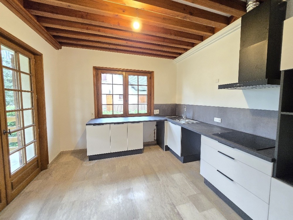 Grande Villa de type Familiale 212.38 m2 hab. sur Terrain de 1950 m2 clos, végétalisé 69340 FRANCHEVILLE — photo 2