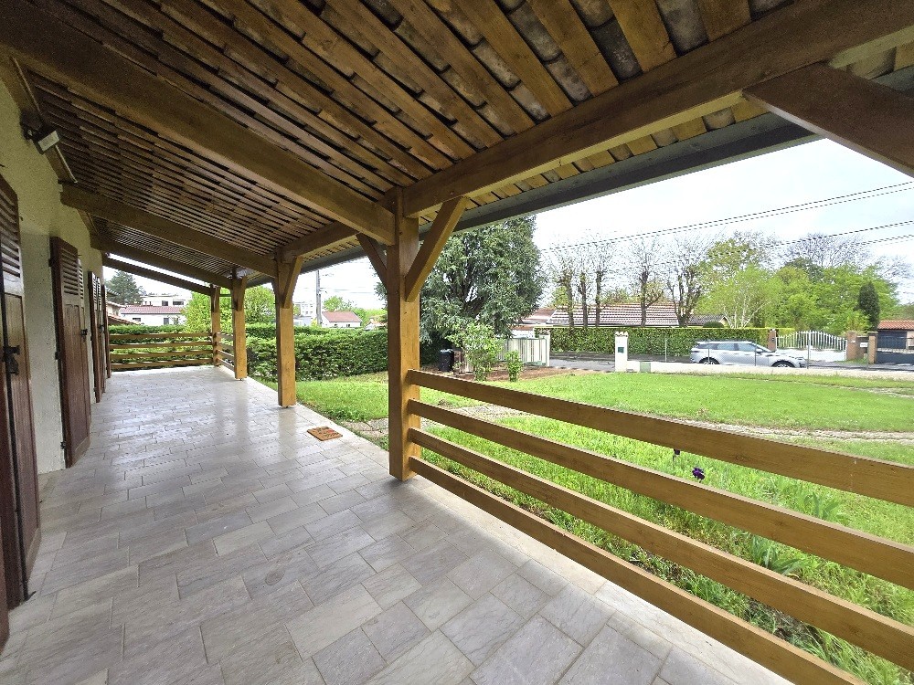 Grande Villa de type Familiale 212.38 m2 hab. sur Terrain de 1950 m2 clos, végétalisé 69340 FRANCHEVILLE — photo 7