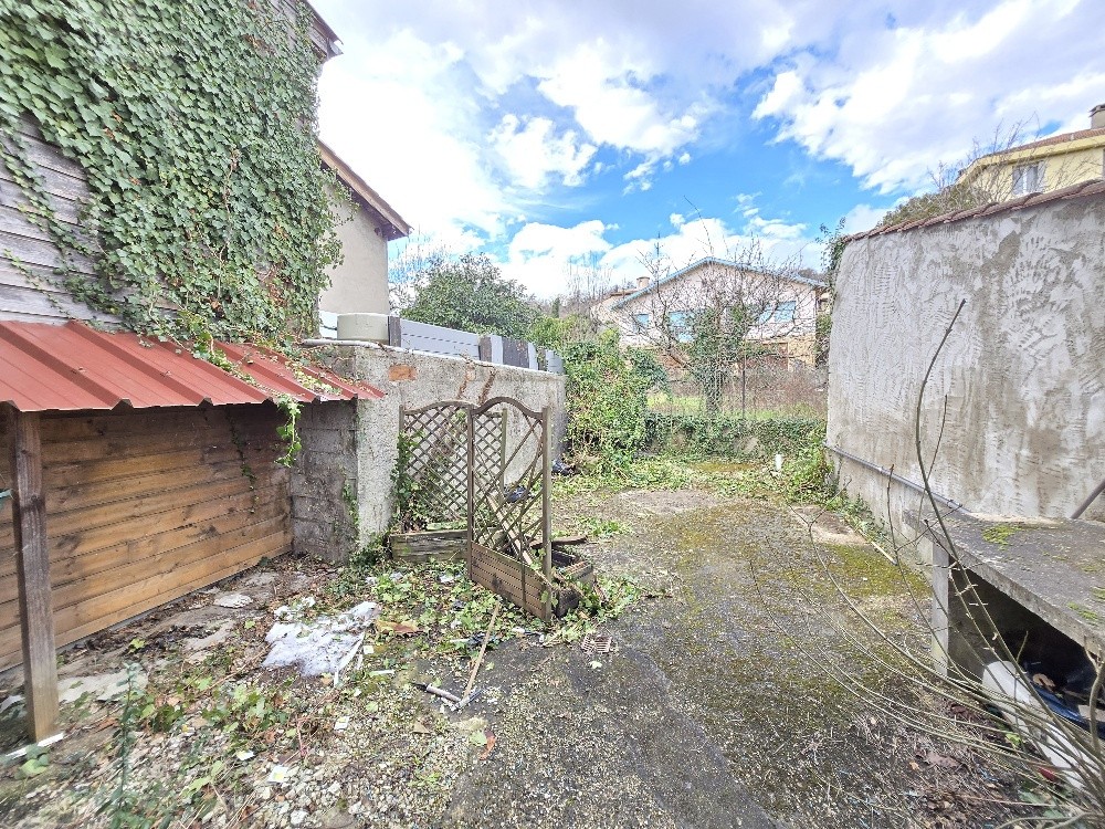 Maison de village en triplex de Type 5 de 122.57 m2 habitables. 69390 VERNAISON — photo 7