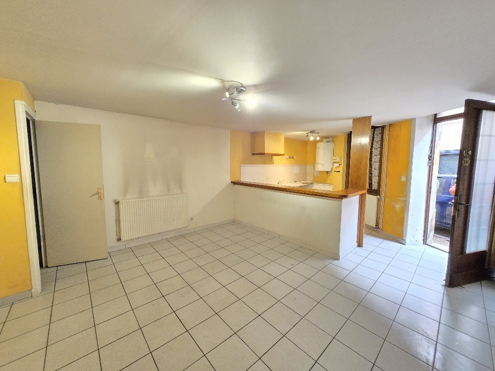 Maison de village en triplex de Type 5 de 122.57 m2 habitables. 69390 VERNAISON — photo 2