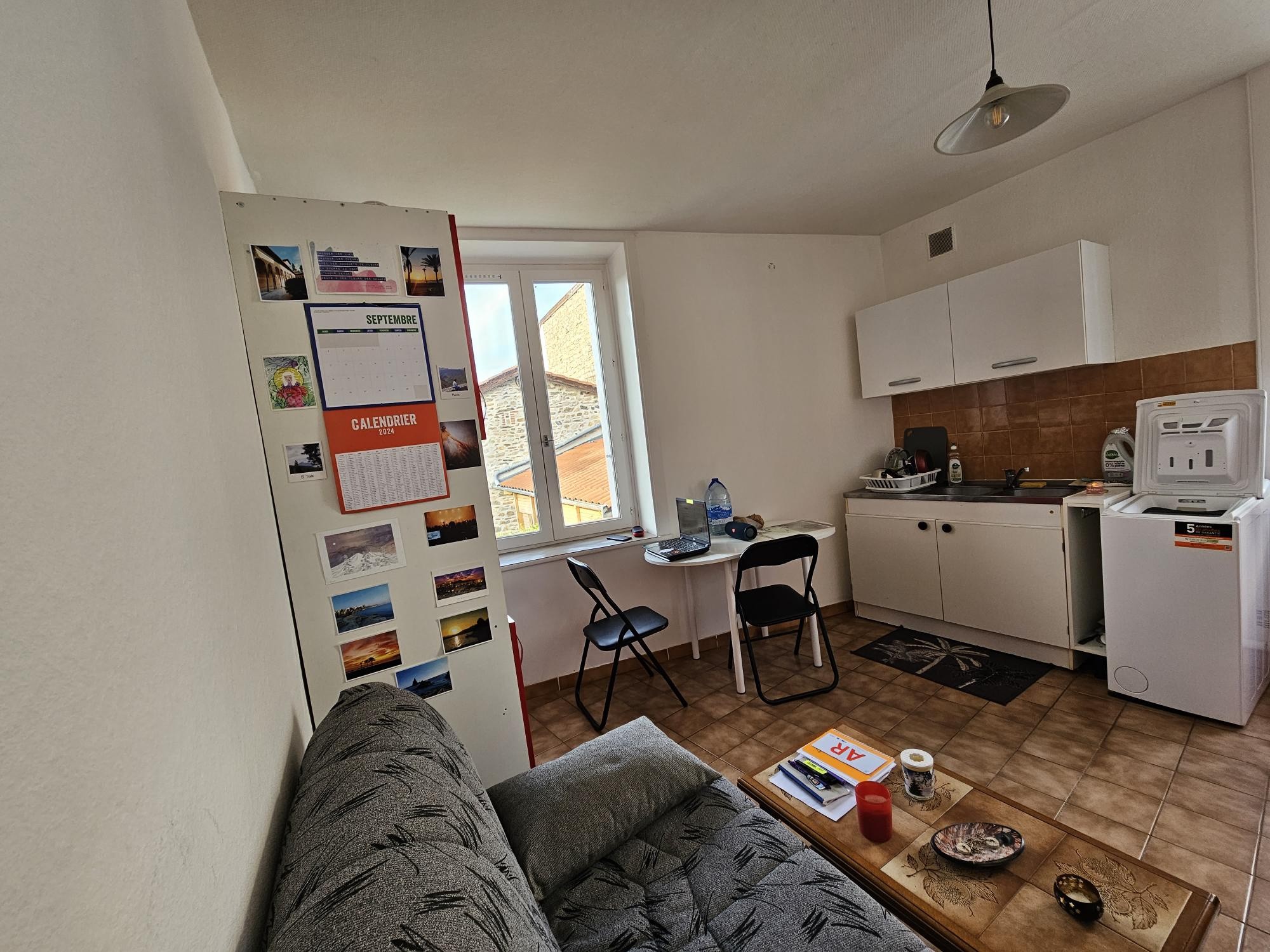 Location T2 de 33 m2 hab. Saint Laurent d'Agny centre — photo 3