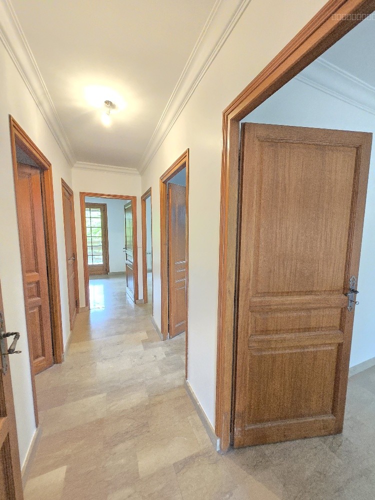 Grande Villa de type Familiale 212.38 m2 hab. sur Terrain de 1950 m2 clos, végétalisé 69340 FRANCHEVILLE — photo 15