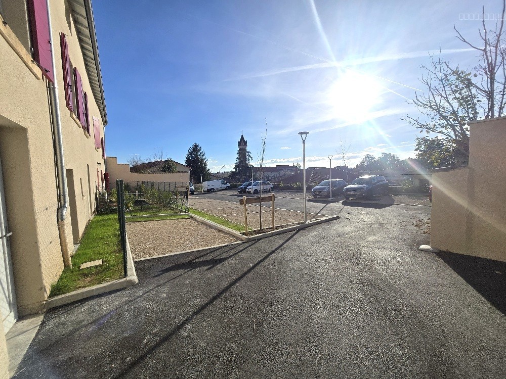 Appartement T4 de 80 m2 hab.avec balcon et 2 places de stationnement 69630 Chaponost — photo 3