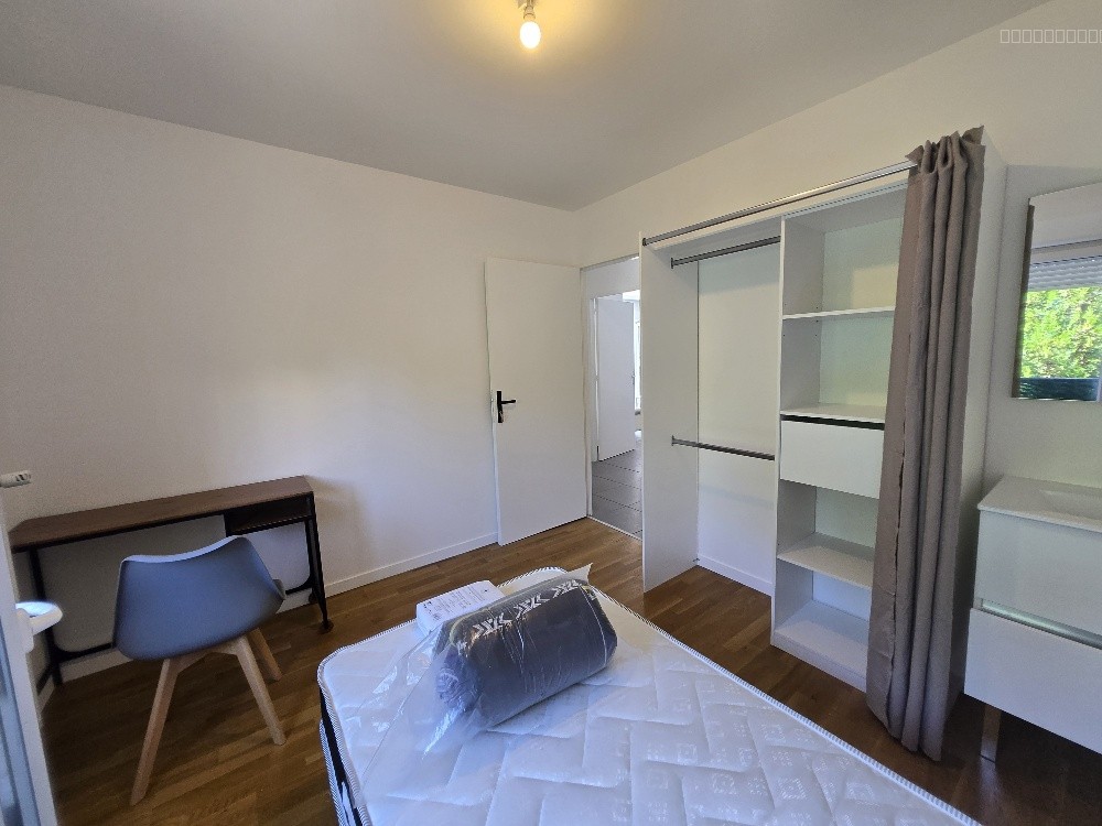 COLOCATION 3 Chambres dans  Appartement meublé/équipé  type 4 La Mulatière — photo 9