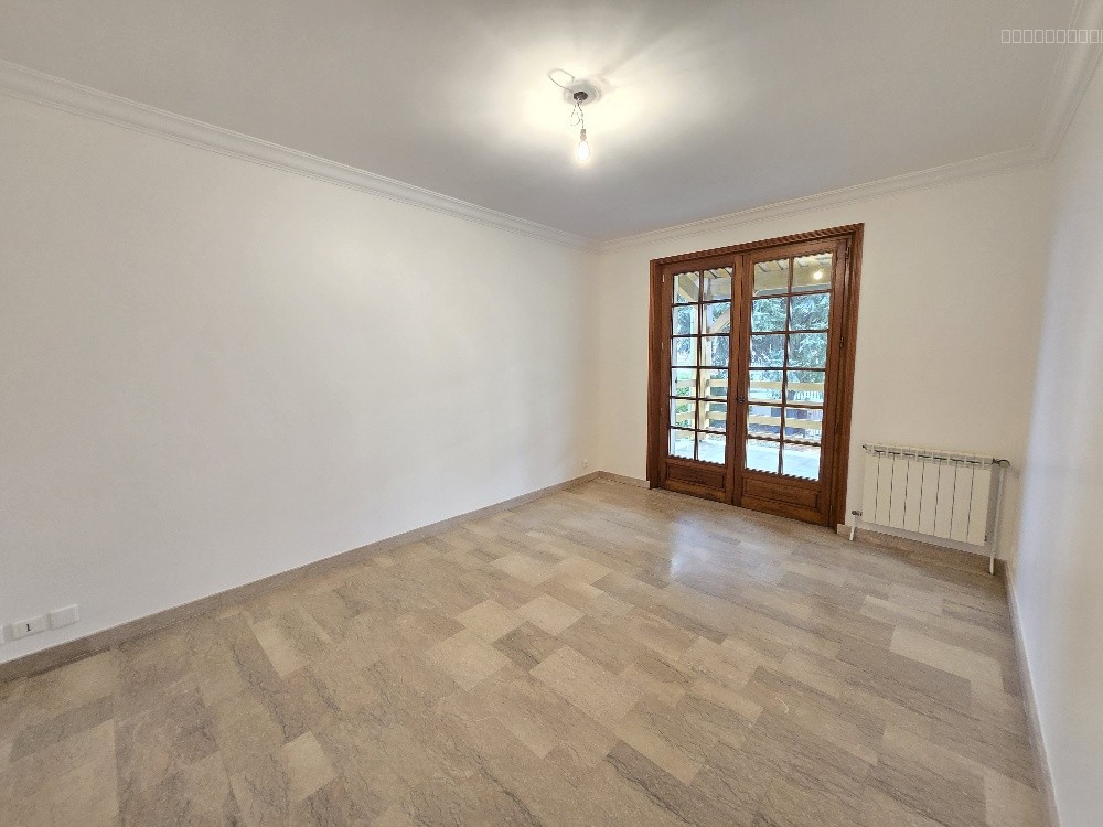 Grande Villa de type Familiale 212.38 m2 hab. sur Terrain de 1950 m2 clos, végétalisé 69340 FRANCHEVILLE — photo 17